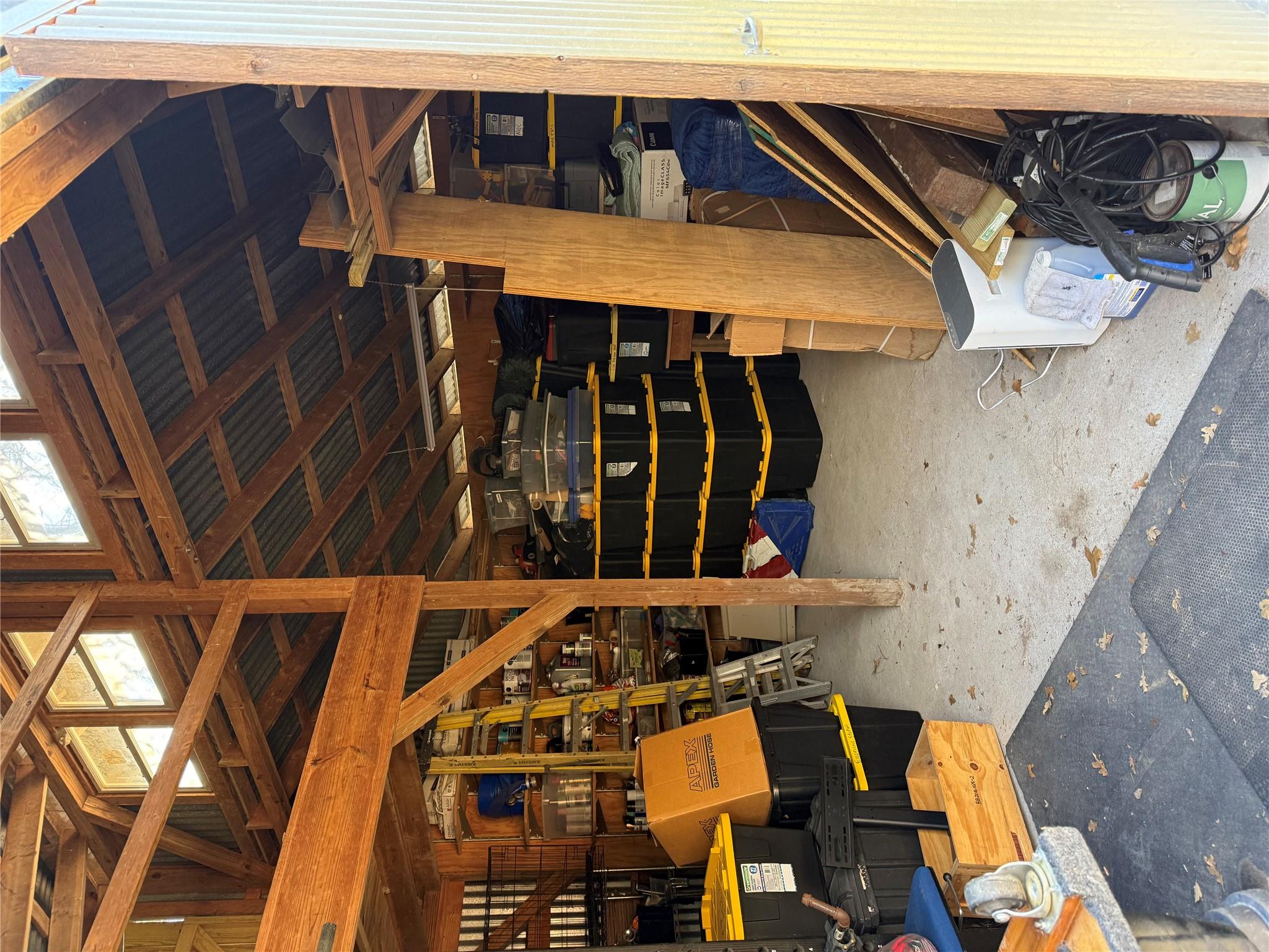 153 Old Wingo Pl, McDade, TX 78650