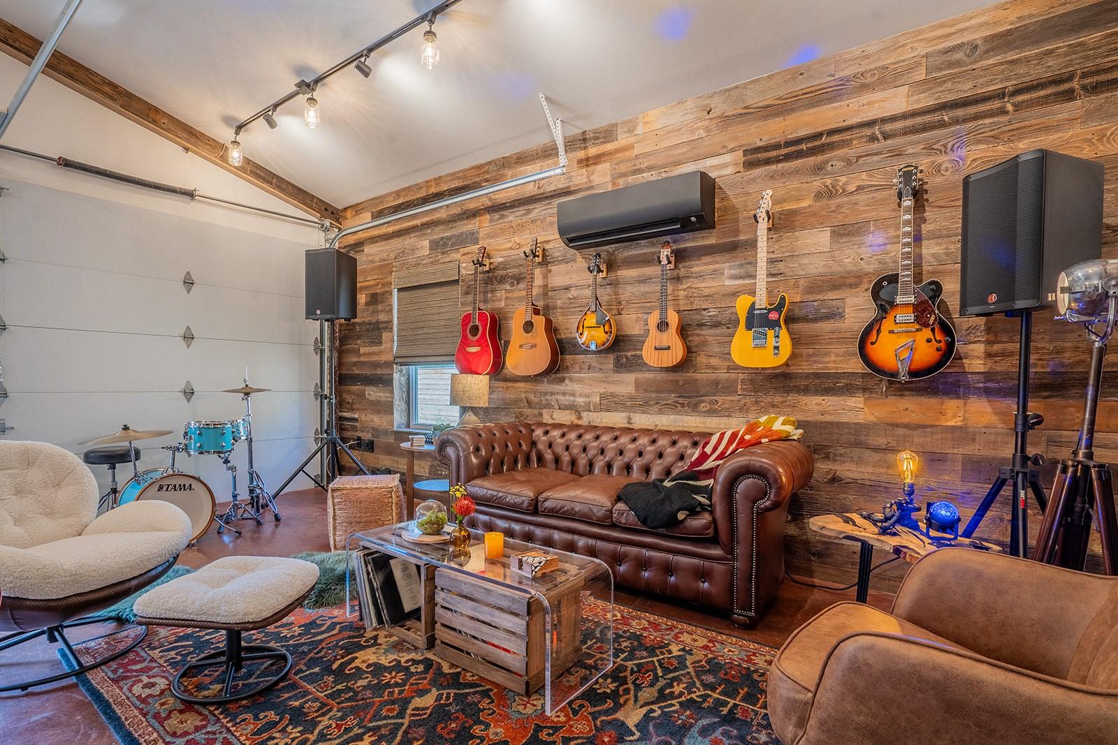 5200 Saint Georges Grn, Austin, TX 78745