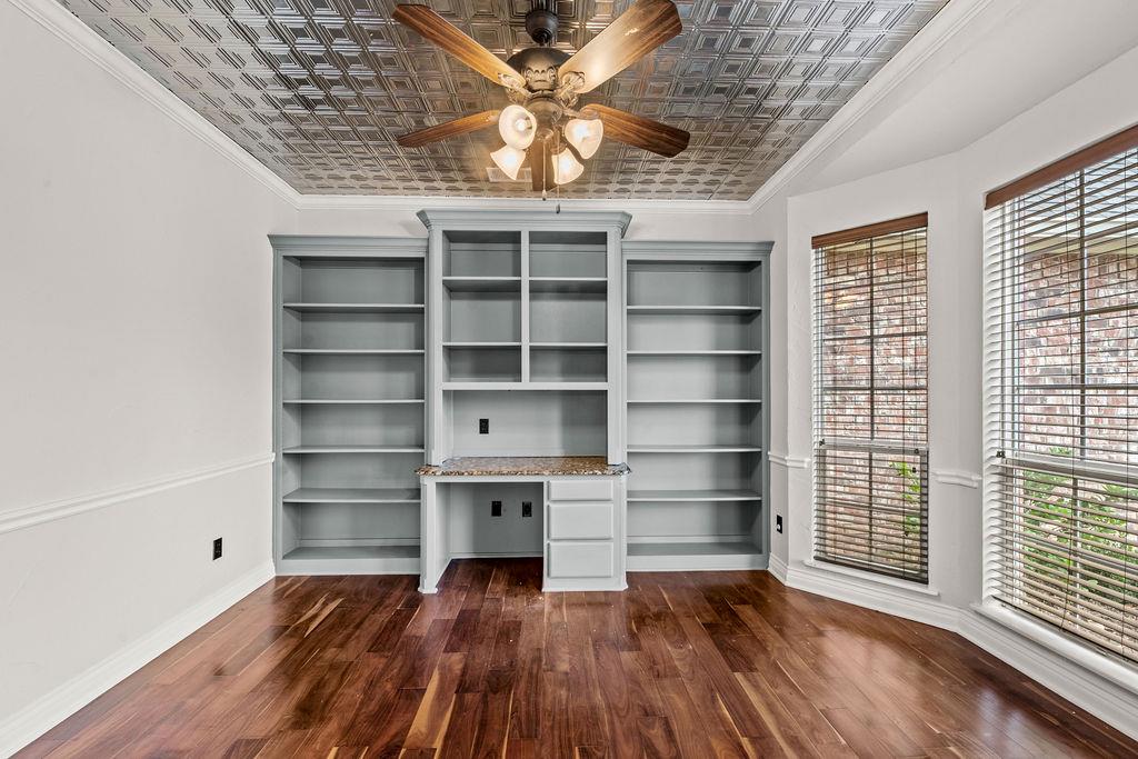 365 Green Park Dr, Belton, TX 76513