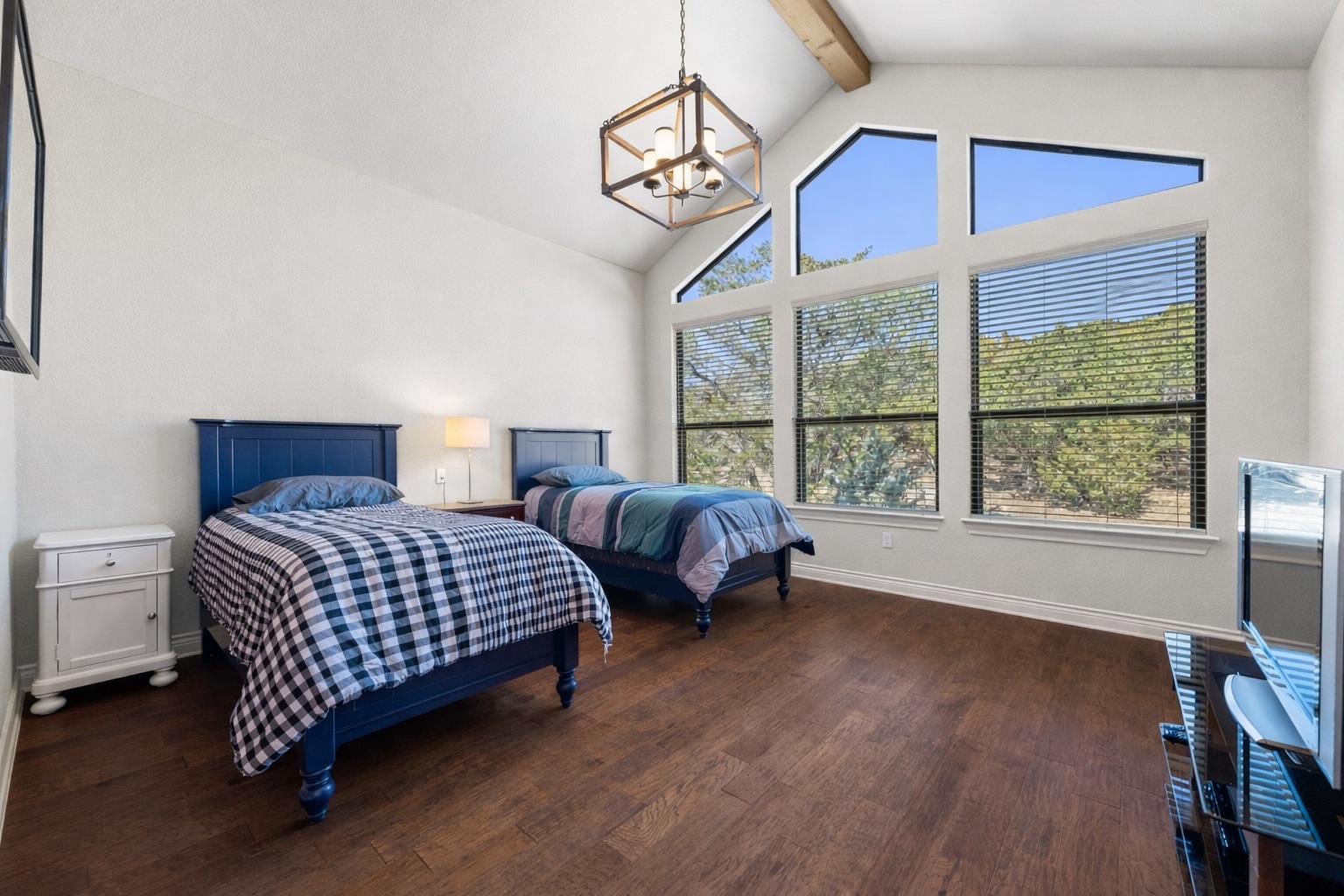 20607 Thurman Bend Rd, Spicewood, TX 78669