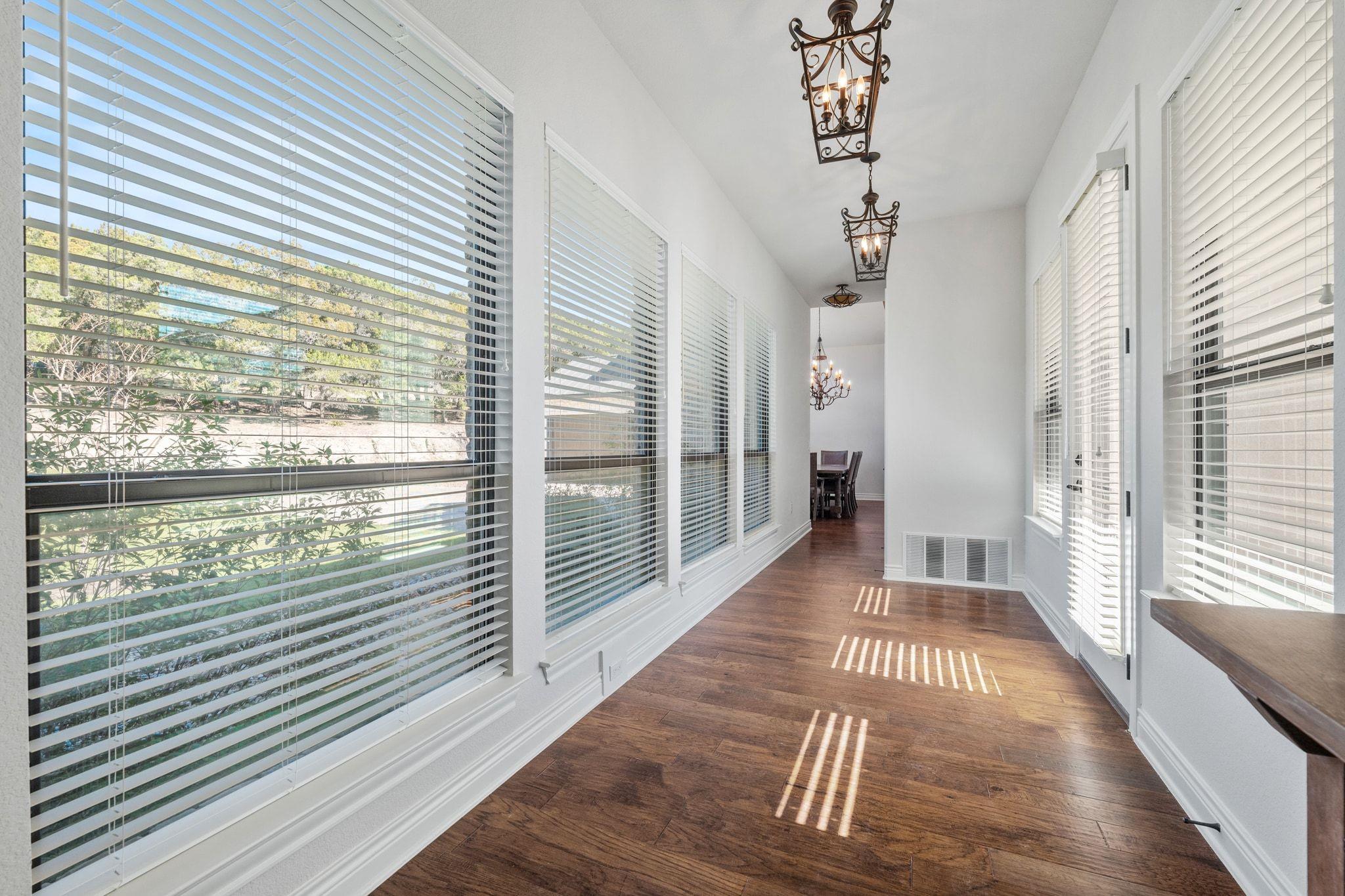 20607 Thurman Bend Rd, Spicewood, TX 78669