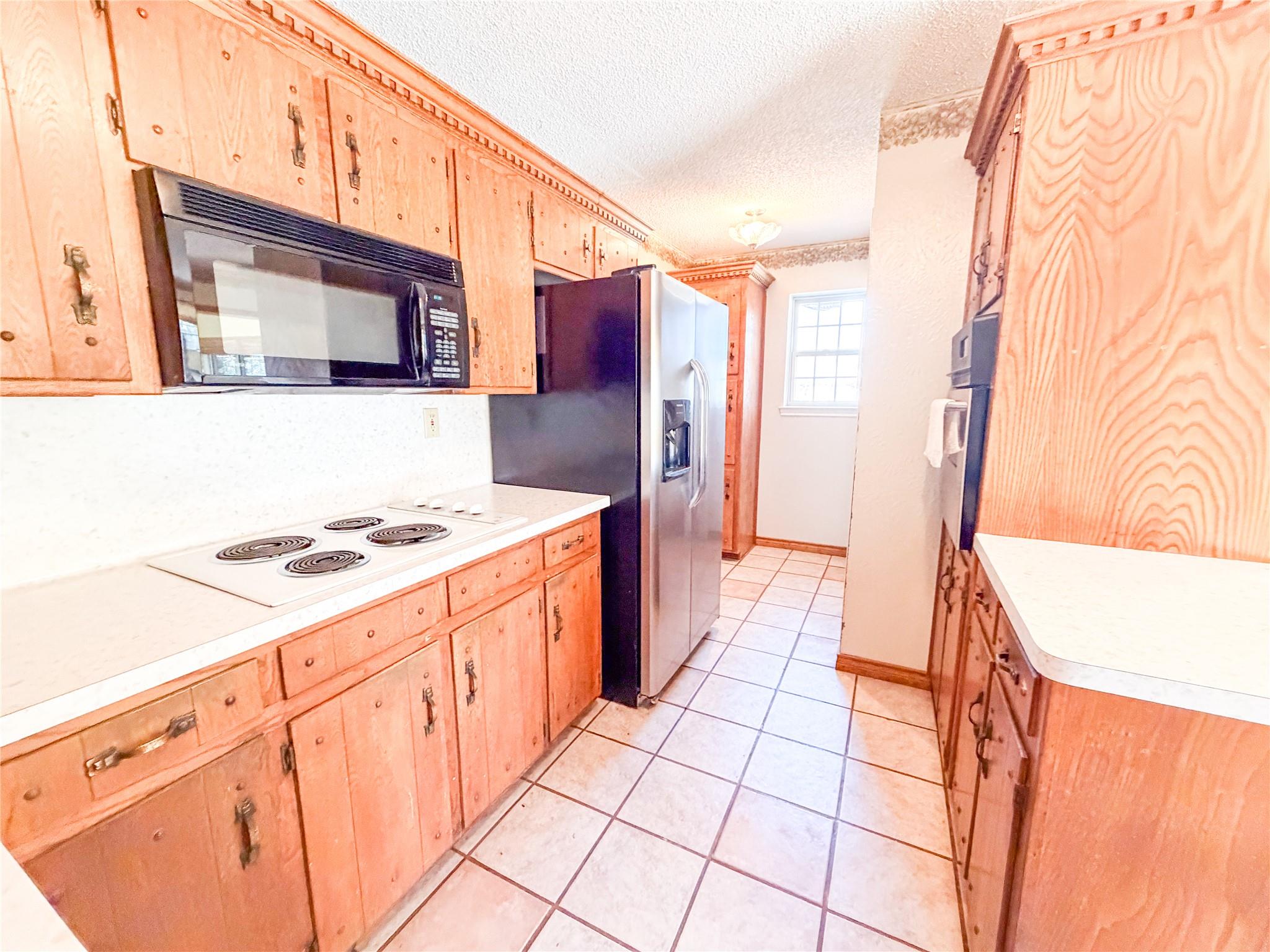 3125 Sikes Dr, Kempner, TX 76539