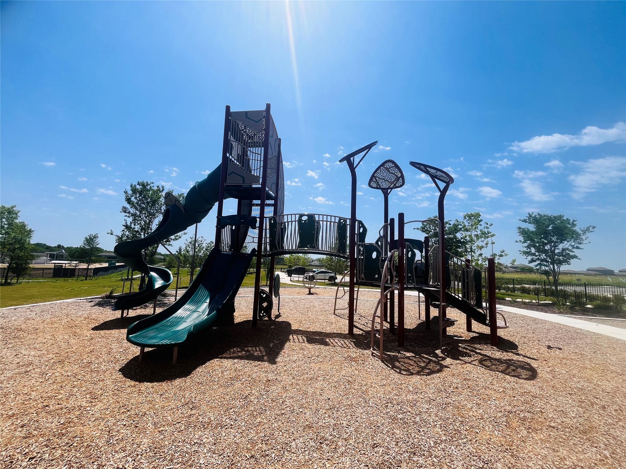 325 Geode Gln, San Marcos, TX 78656