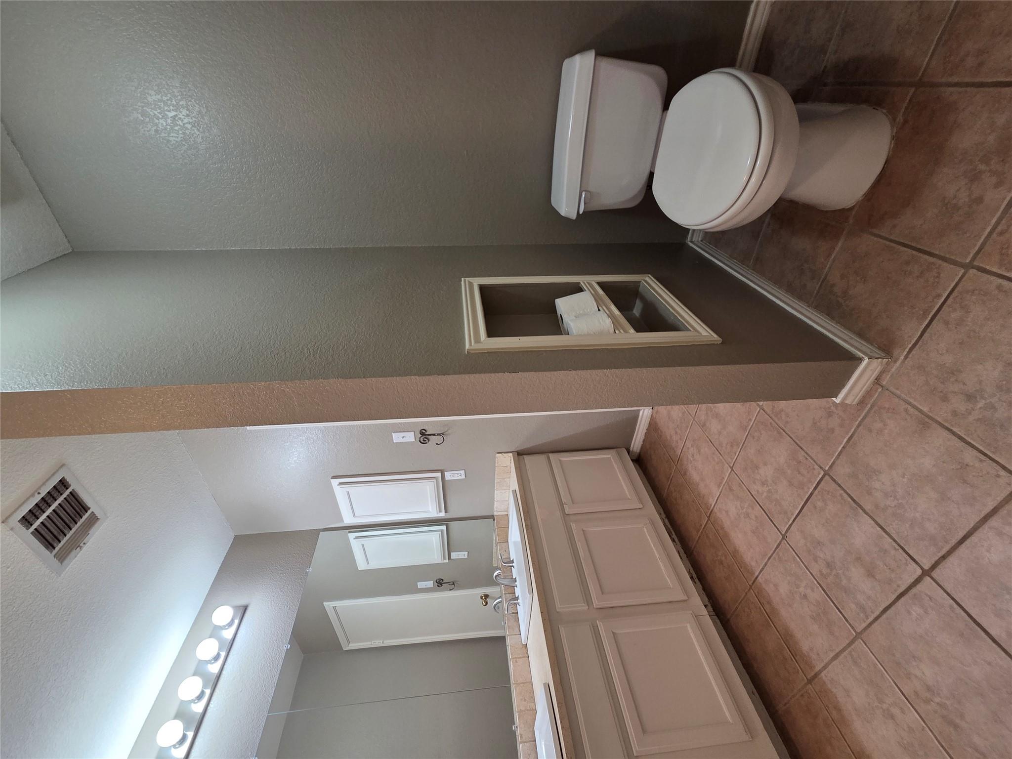 1711 Chamois Knls, Round Rock, TX 78664