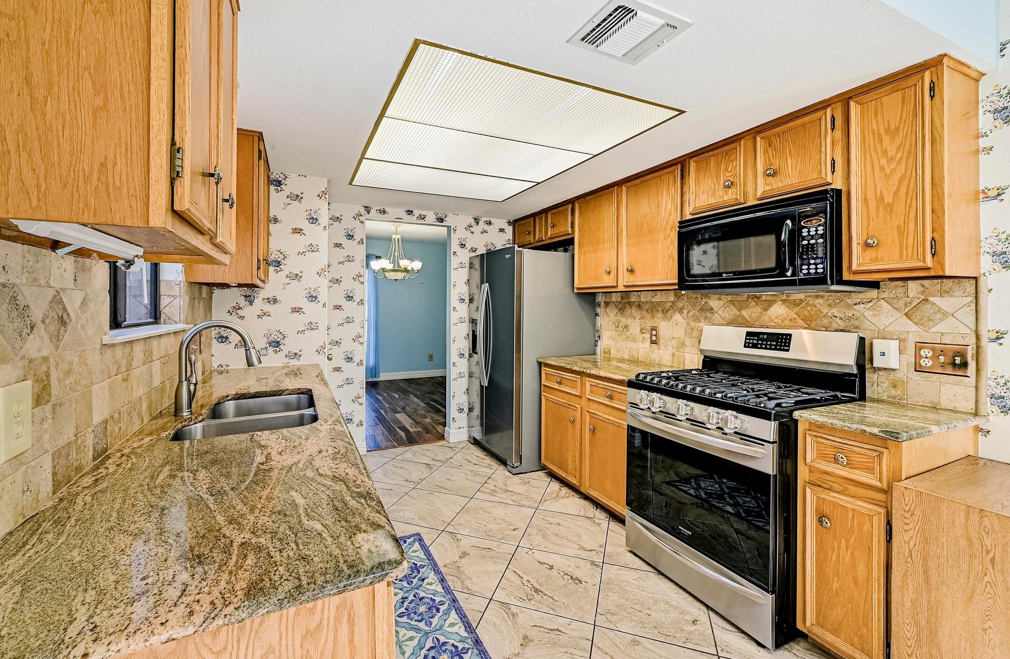 2817 Norfolk Dr, Austin, TX 78745