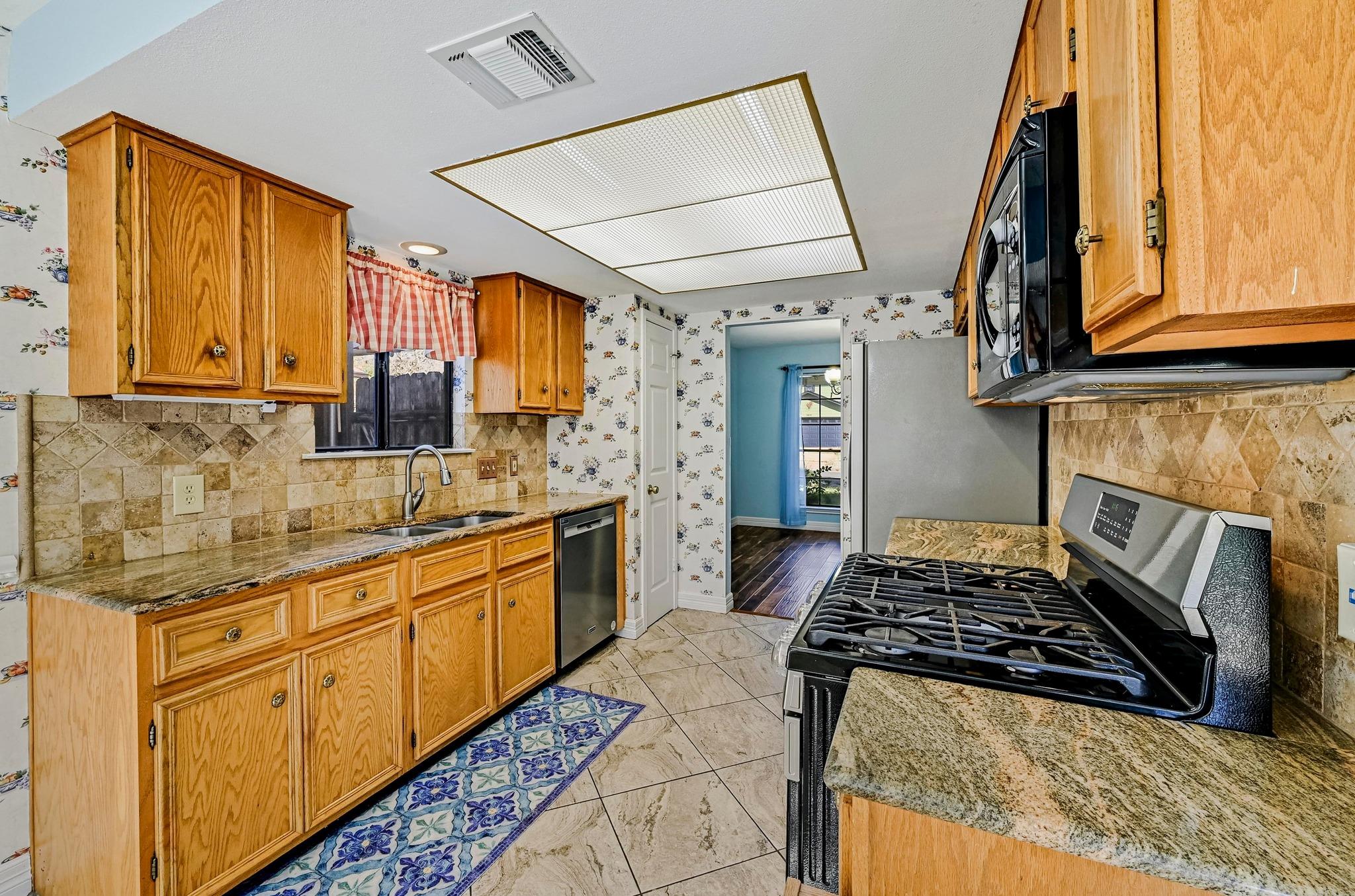 2817 Norfolk Dr, Austin, TX 78745