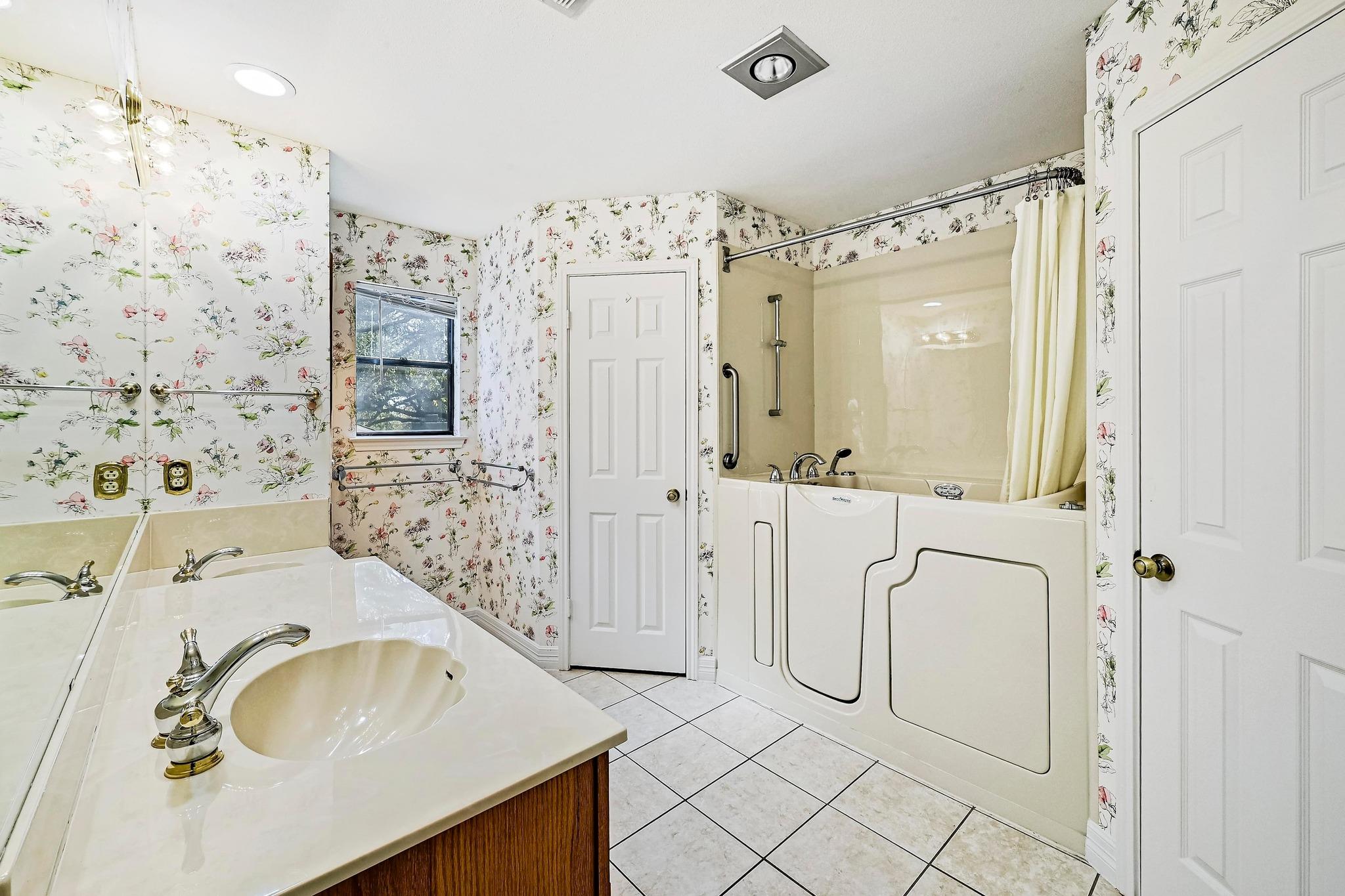 2817 Norfolk Dr, Austin, TX 78745