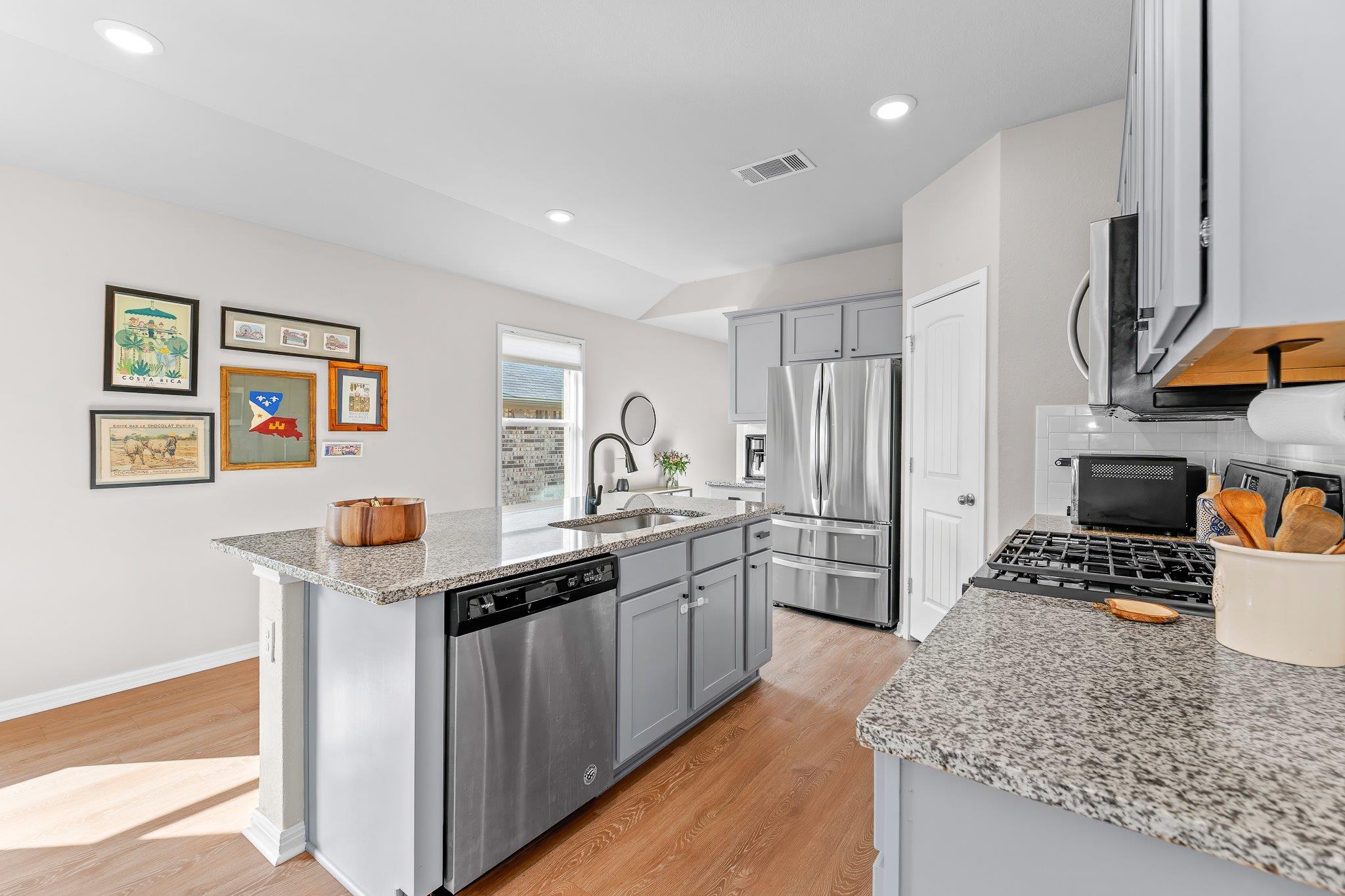 213 Mais Dr, Georgetown, TX 78626