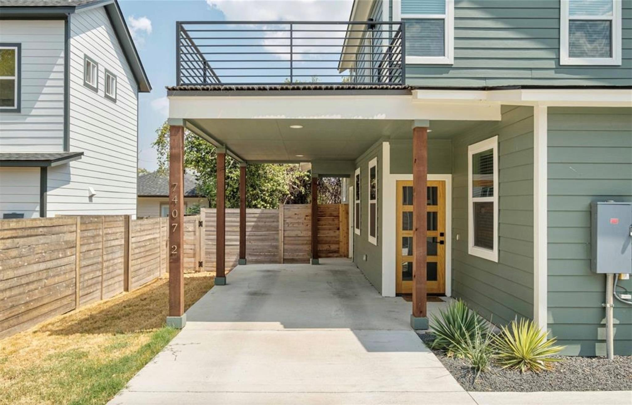 7407 Bethune Ave # 2, Austin, TX 78752