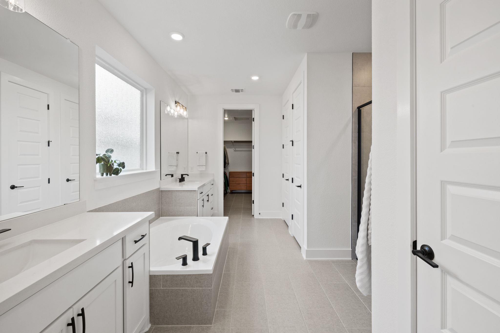 8600 Lefrak Dr, Austin, TX 78744