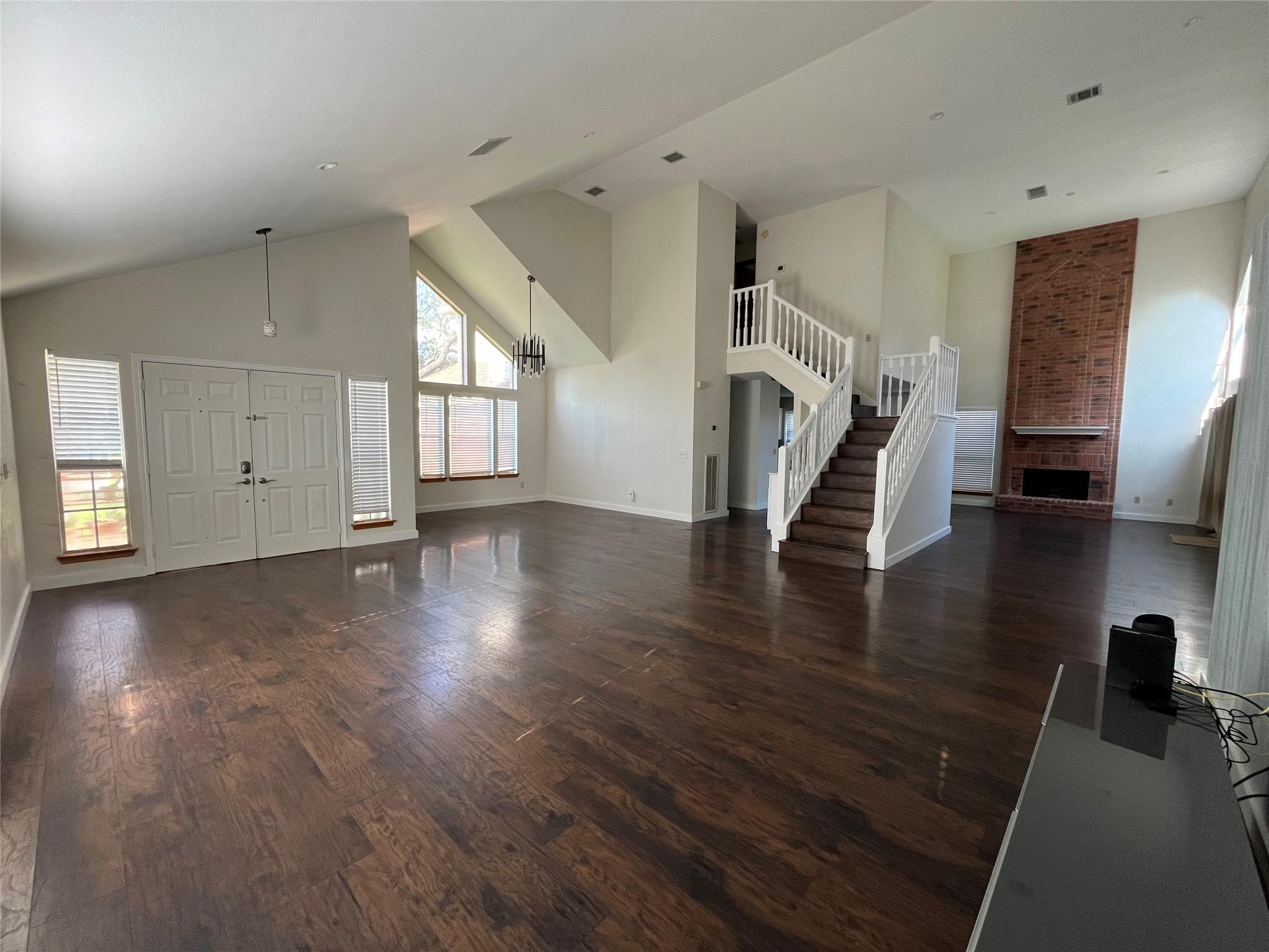 3108 Ammunition Dr, Austin, TX 78748