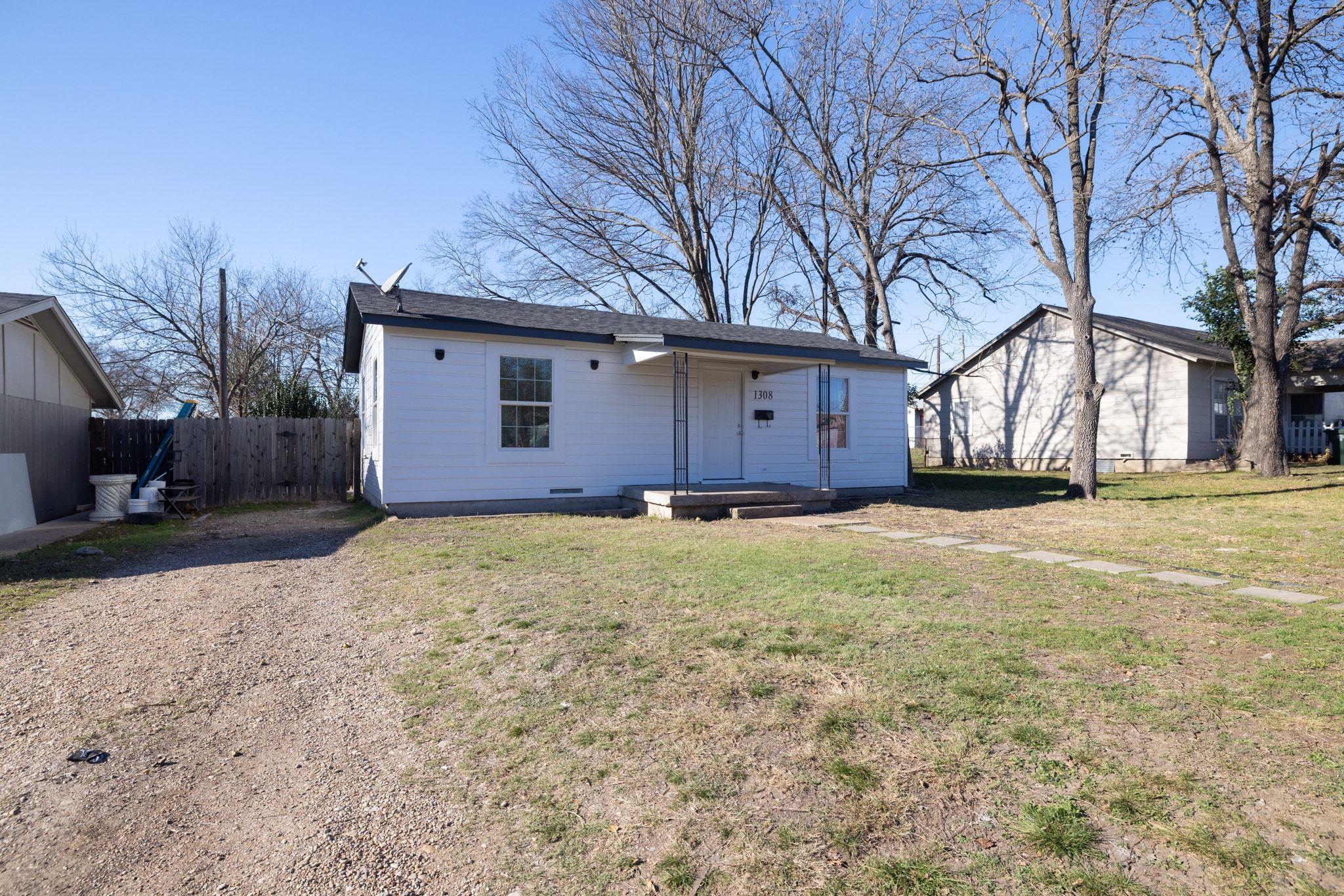 1308 S 45th St, Temple, TX 76504