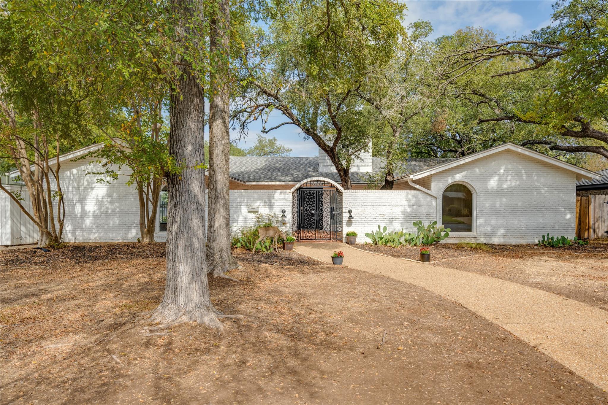 4202 N Hills Dr, Austin, TX 78731
