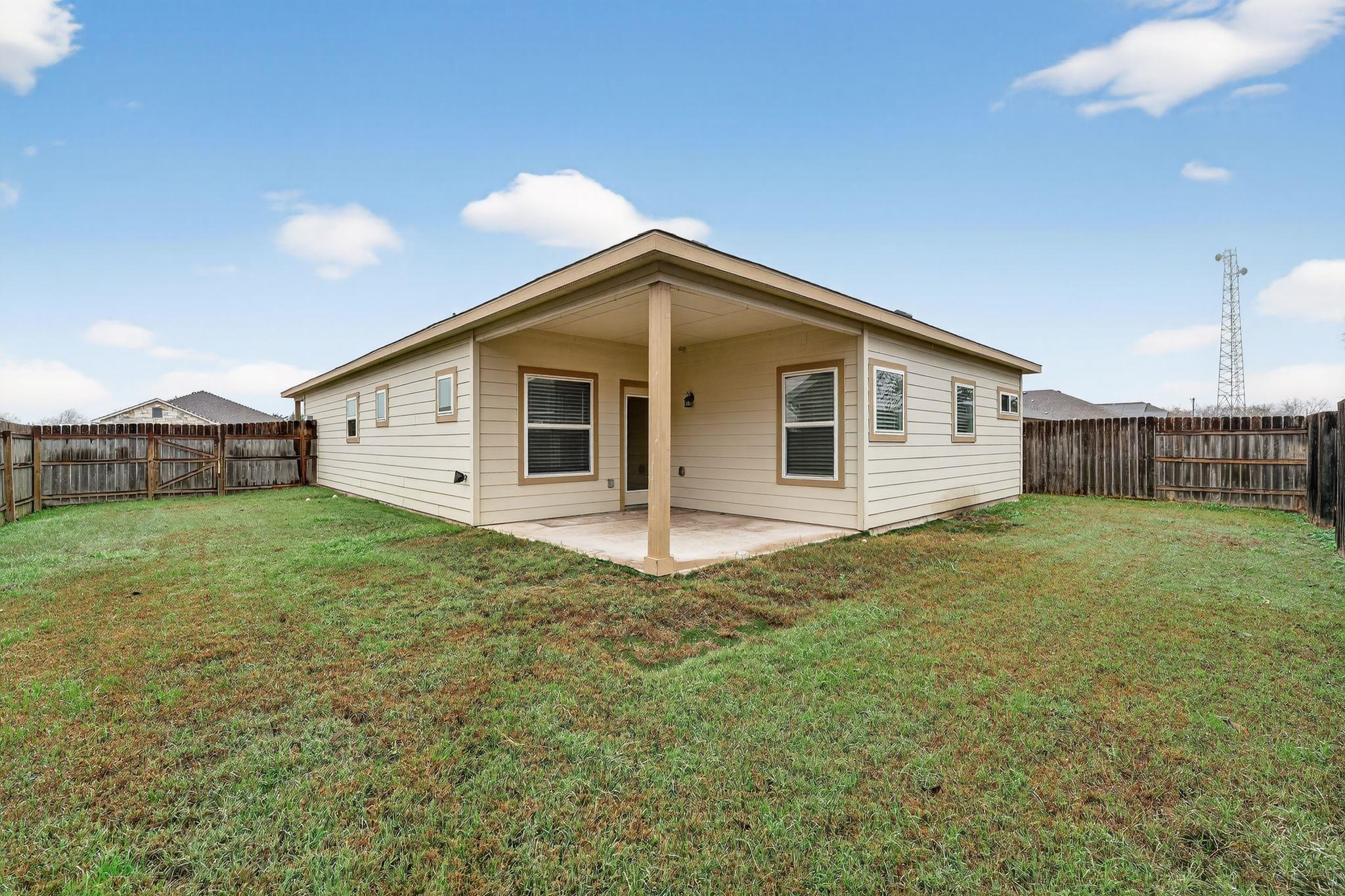 309 Cotton Cir, Thrall, TX 76578