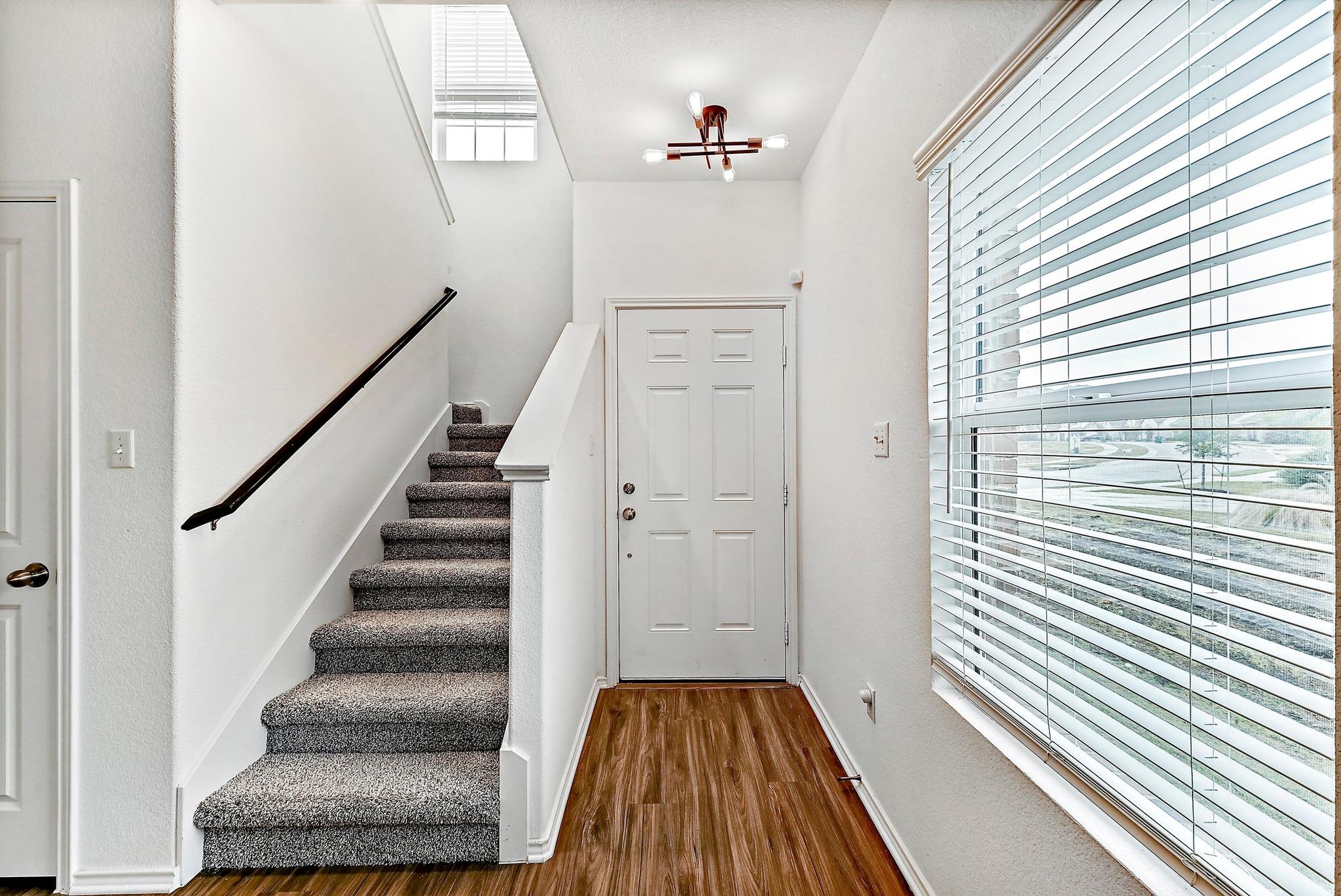 22809 AGAVE GROVE Dr, Lago Vista, TX 78645