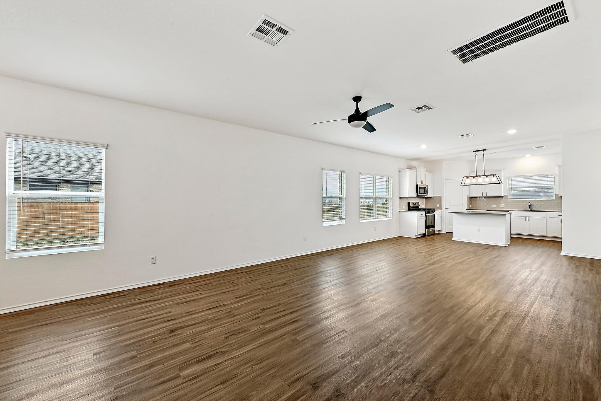 22809 AGAVE GROVE Dr, Lago Vista, TX 78645