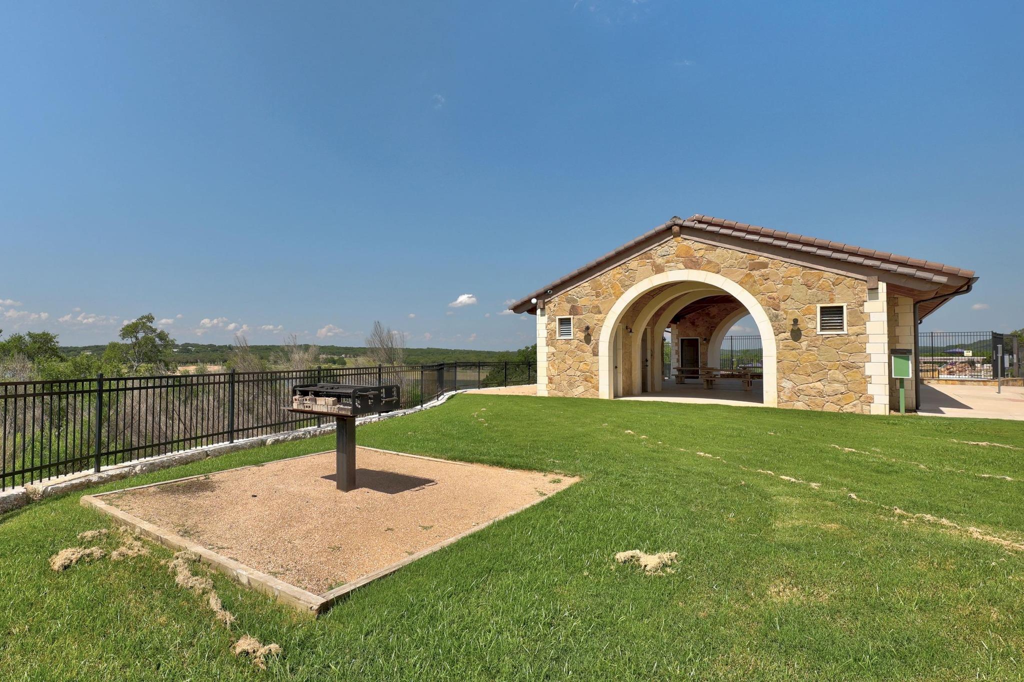 22809 AGAVE GROVE Dr, Lago Vista, TX 78645