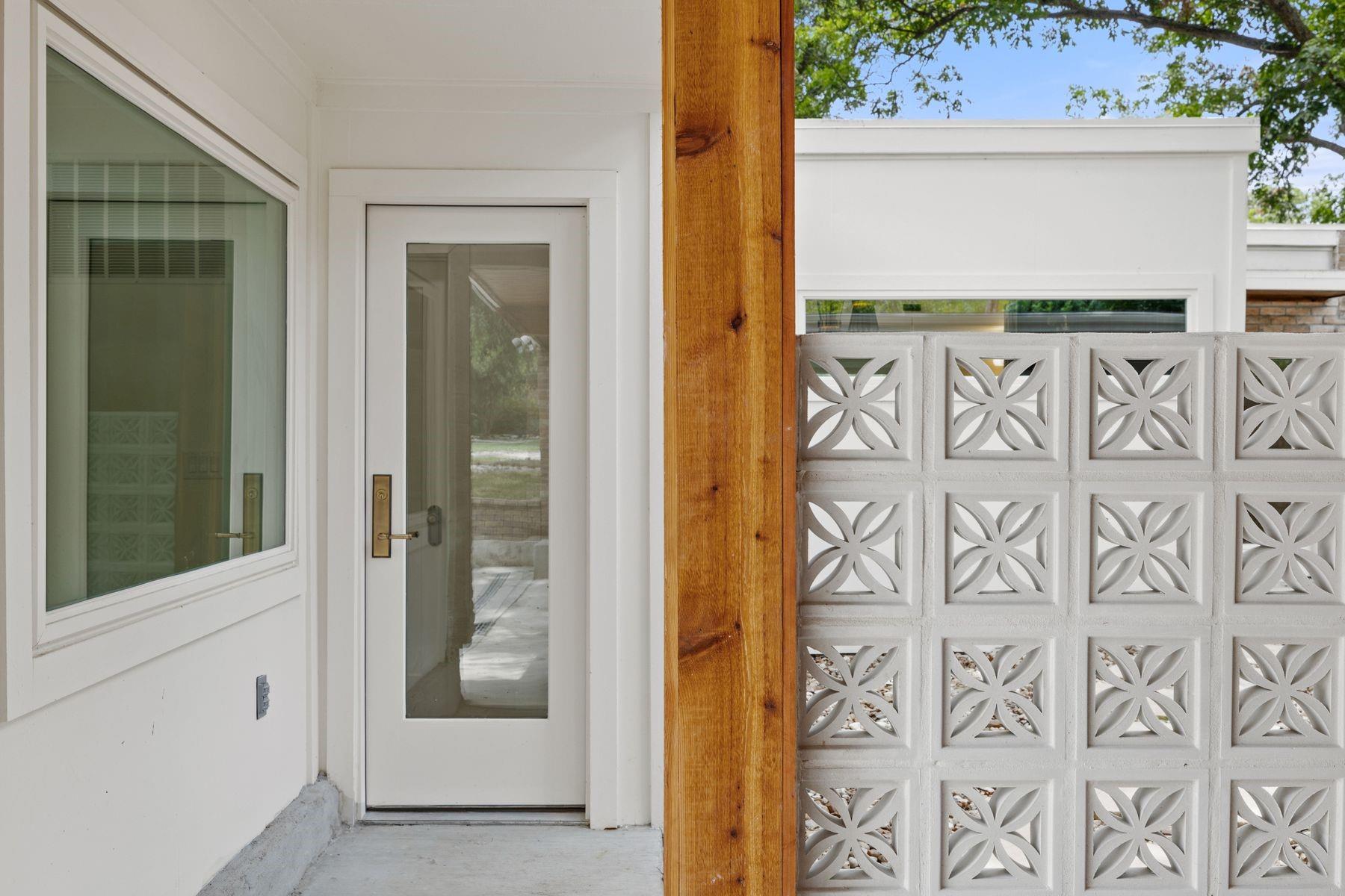 1503 E 15th St, Georgetown, TX 78626