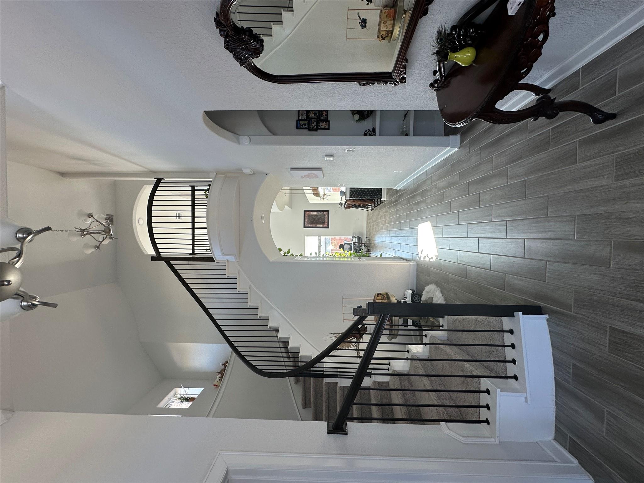 650 Wild Pecan Loop, Buda, TX 78610