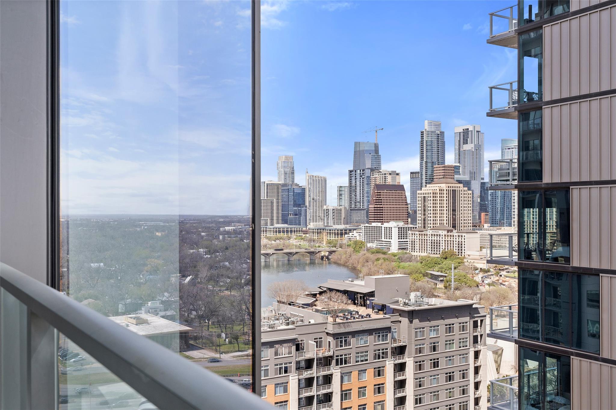 44 East Ave # 1706, Austin, TX 78701