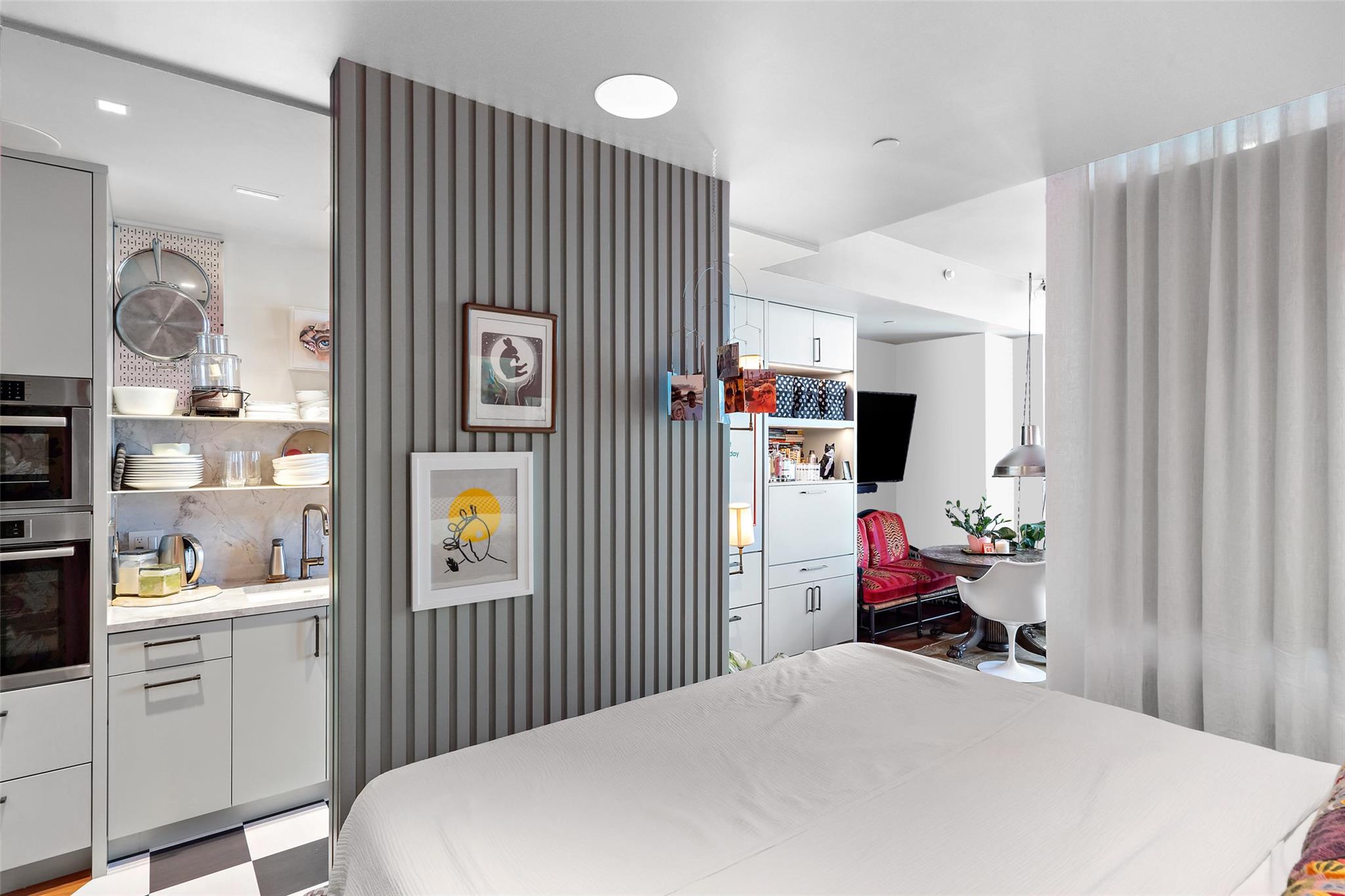 44 East Ave # 1706, Austin, TX 78701