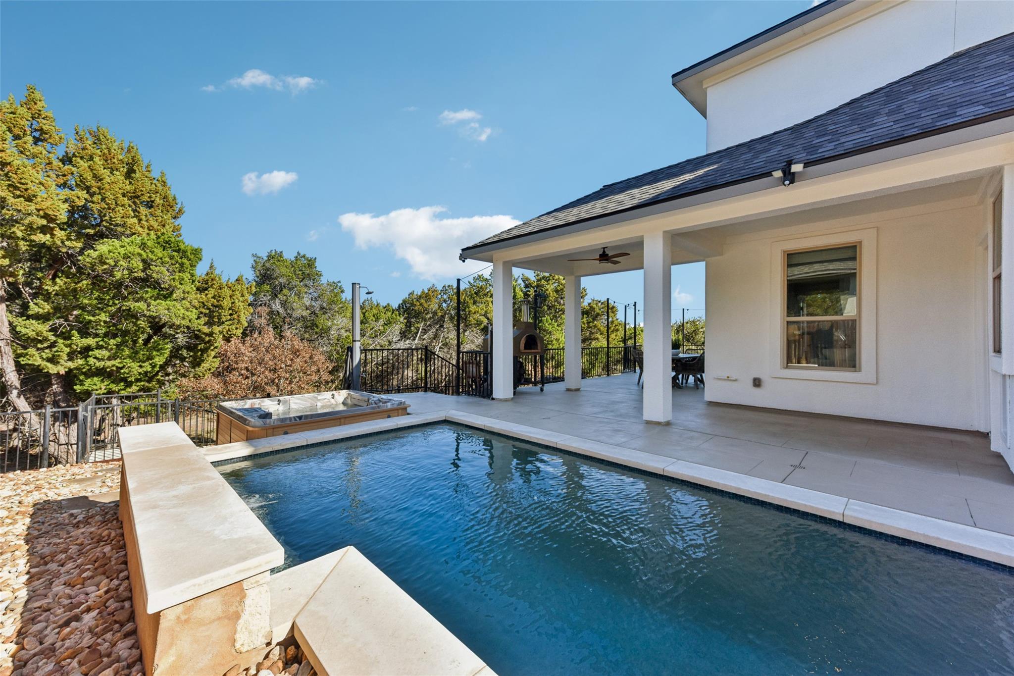 5629 Siragusa Dr, Austin, TX 78738