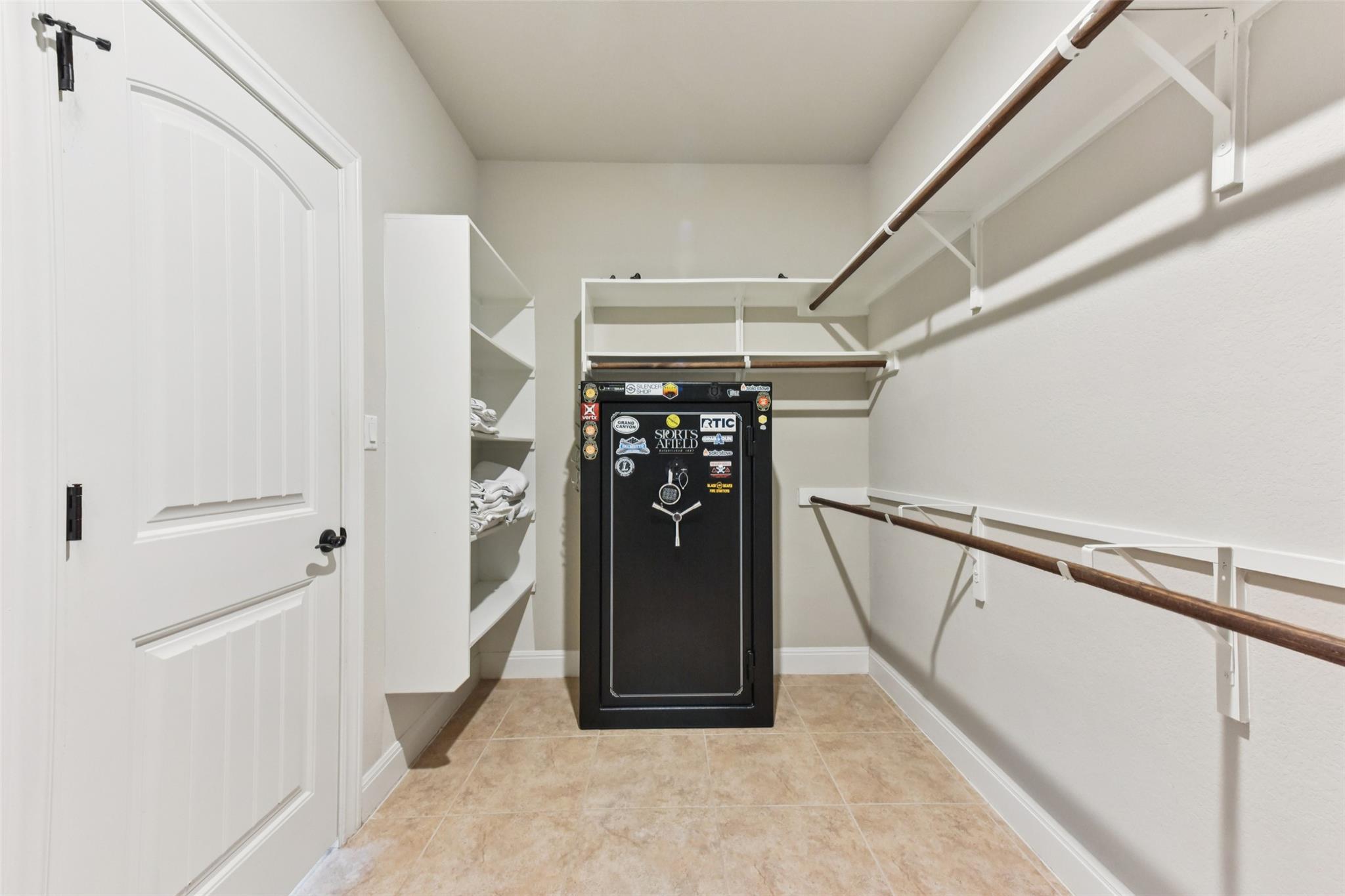 5629 Siragusa Dr, Austin, TX 78738