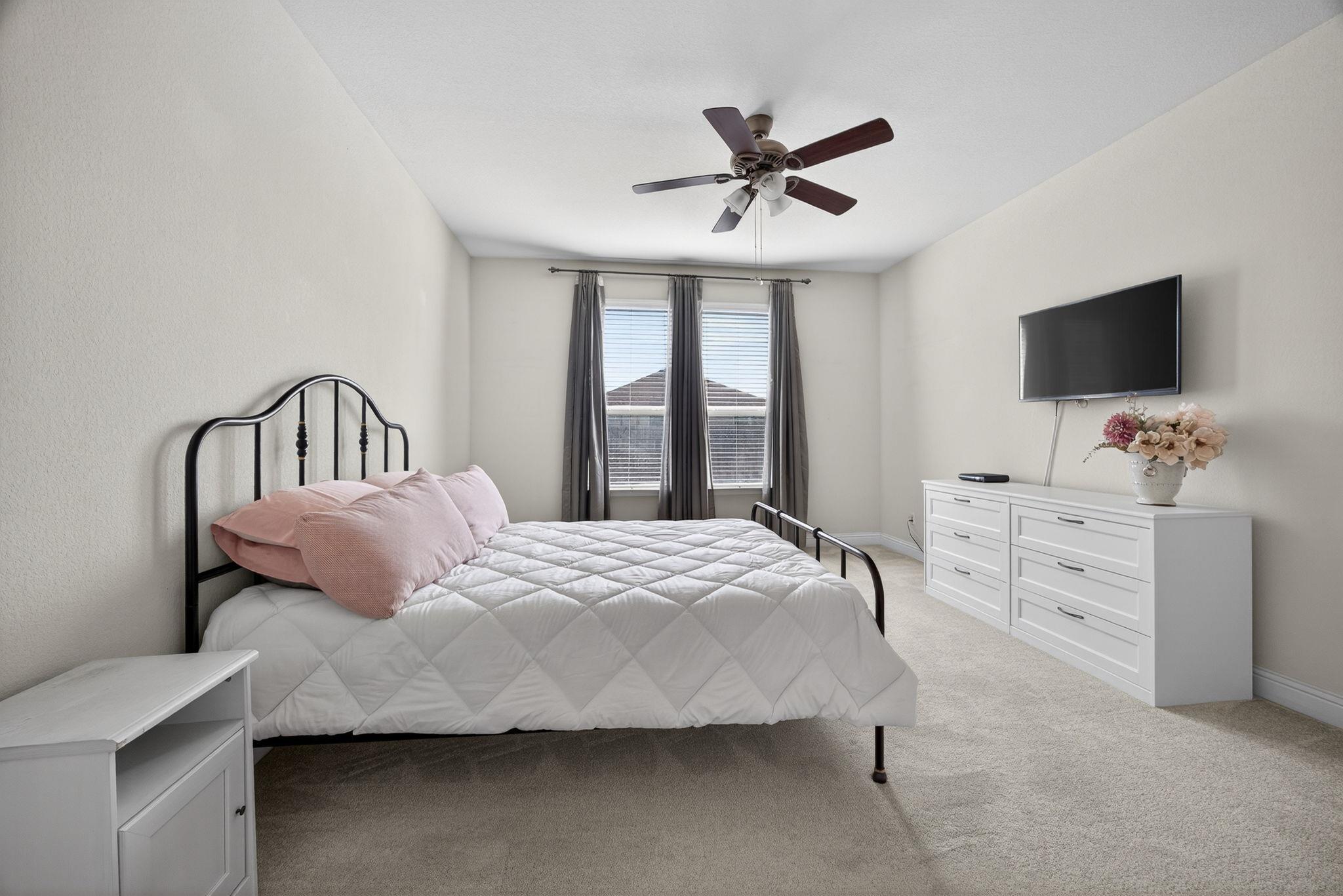 19813 Shinning Isle Run, Pflugerville, TX 78660