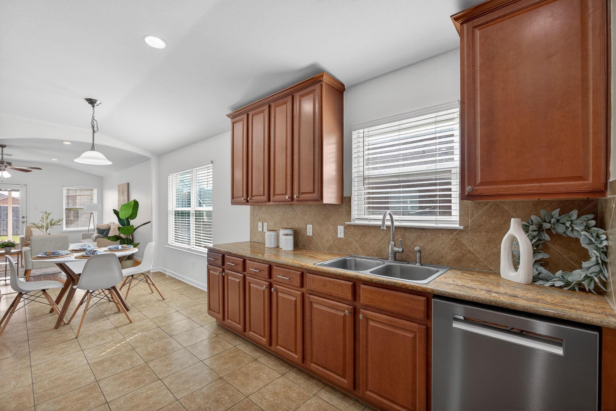 20017 Harrier Flight Trl, Pflugerville, TX 78660