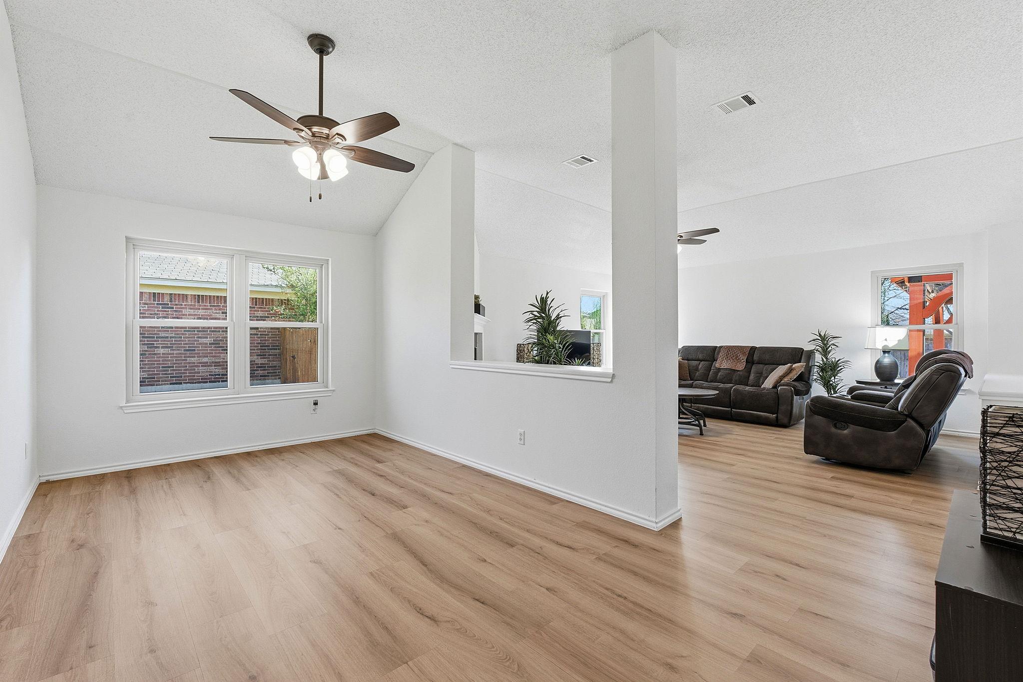 1203 Crossvine Way, Pflugerville, TX 78660