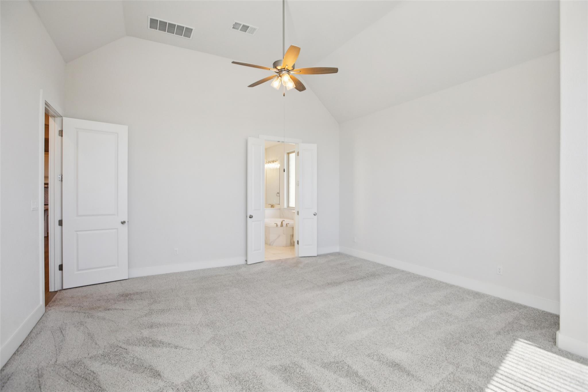 517 Copper Sage Dr, San Marcos, TX 78666