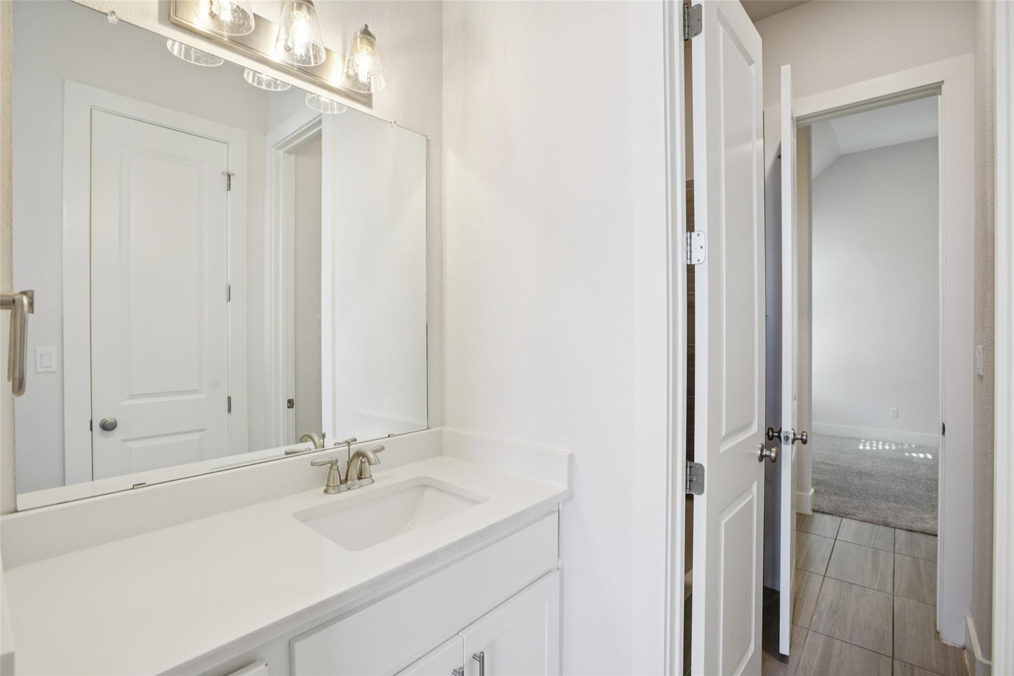 517 Copper Sage Dr, San Marcos, TX 78666