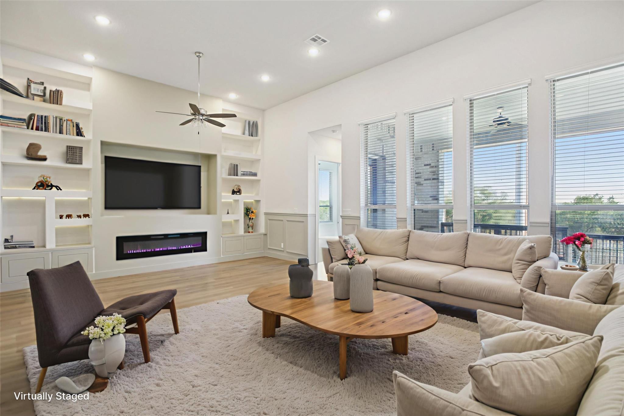 517 Copper Sage Dr, San Marcos, TX 78666