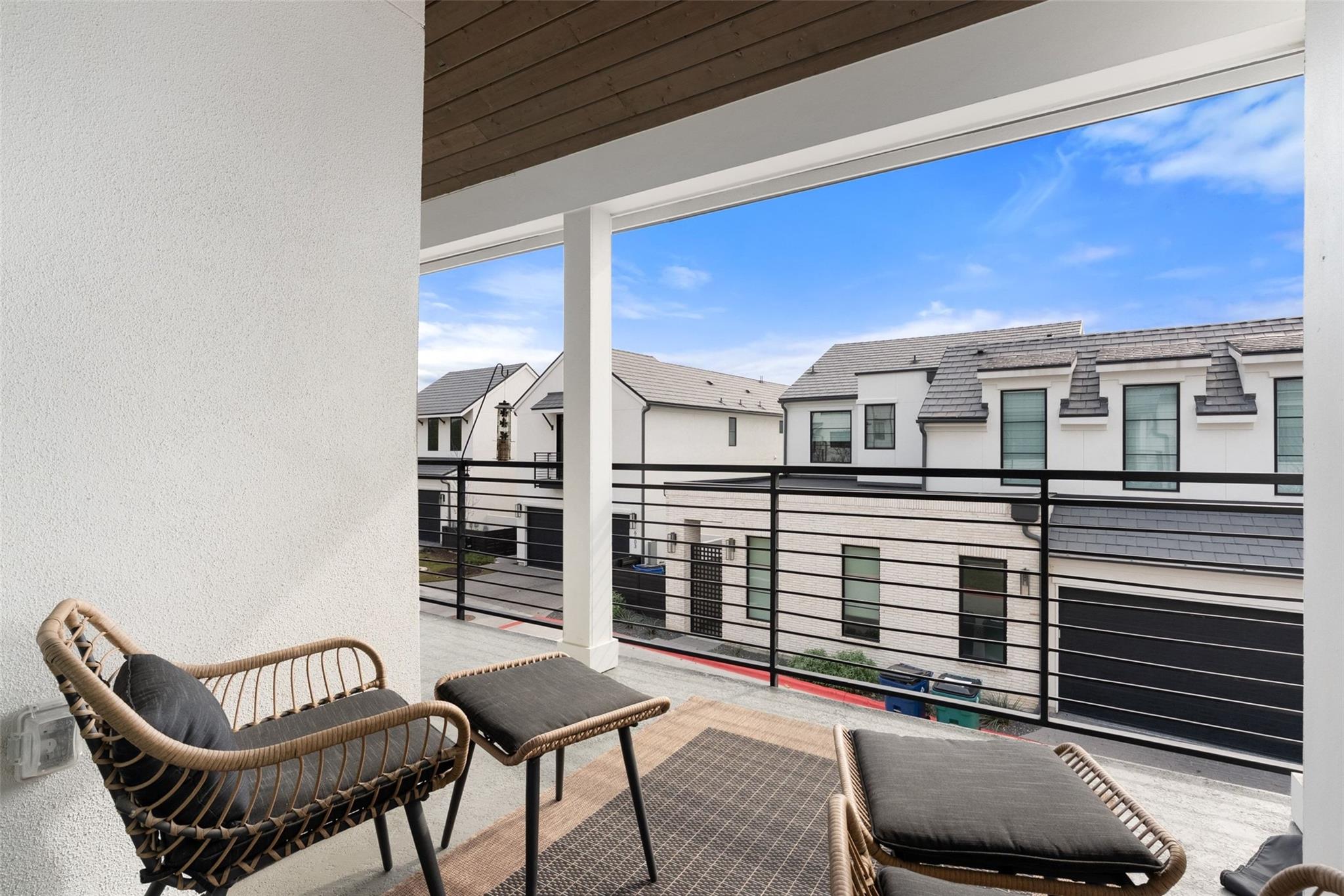 700 Ariana Ct, Austin, TX 78746