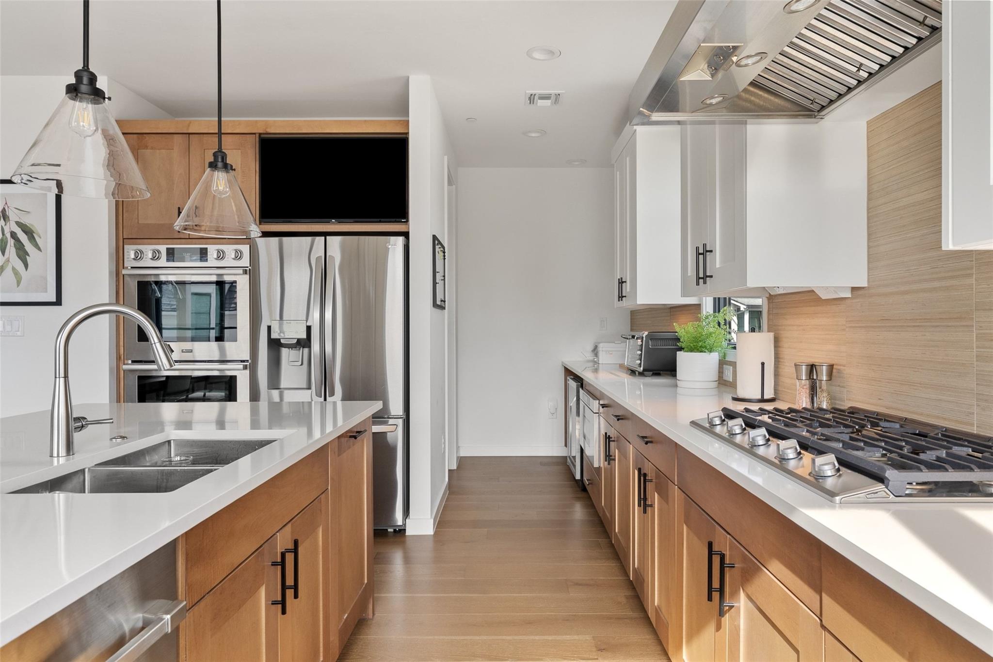 700 Ariana Ct, Austin, TX 78746