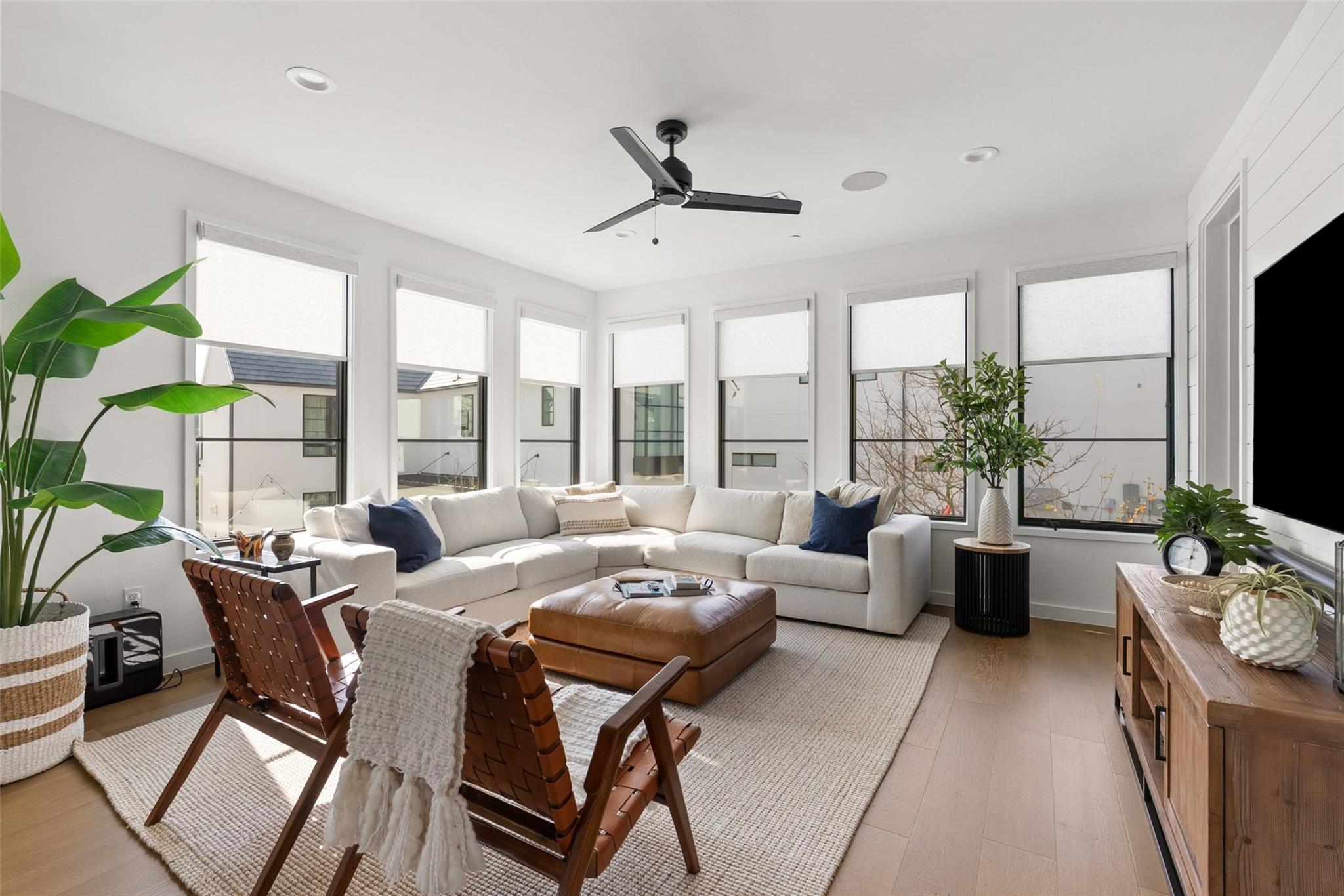 700 Ariana Ct, Austin, TX 78746