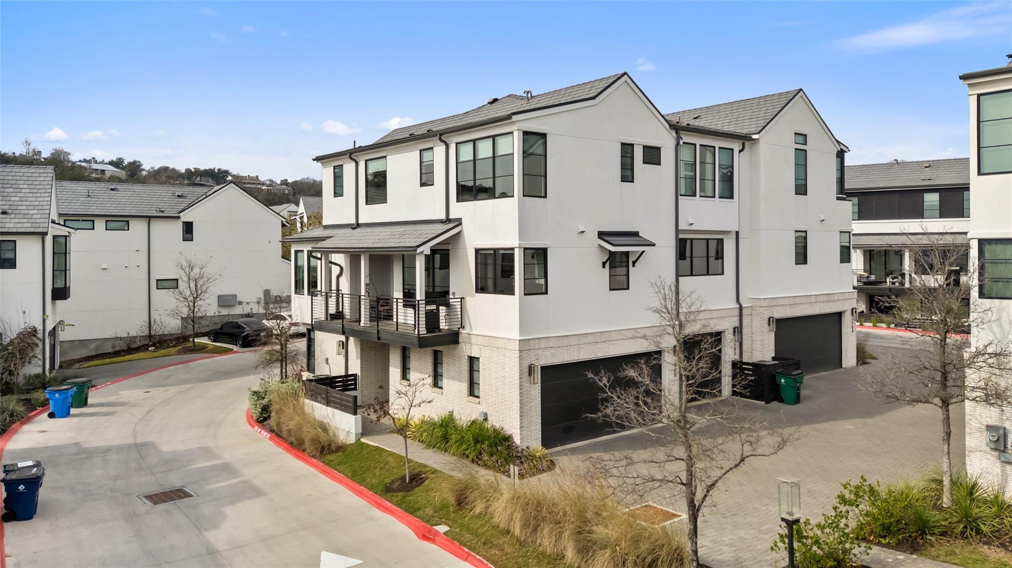 700 Ariana Ct, Austin, TX 78746