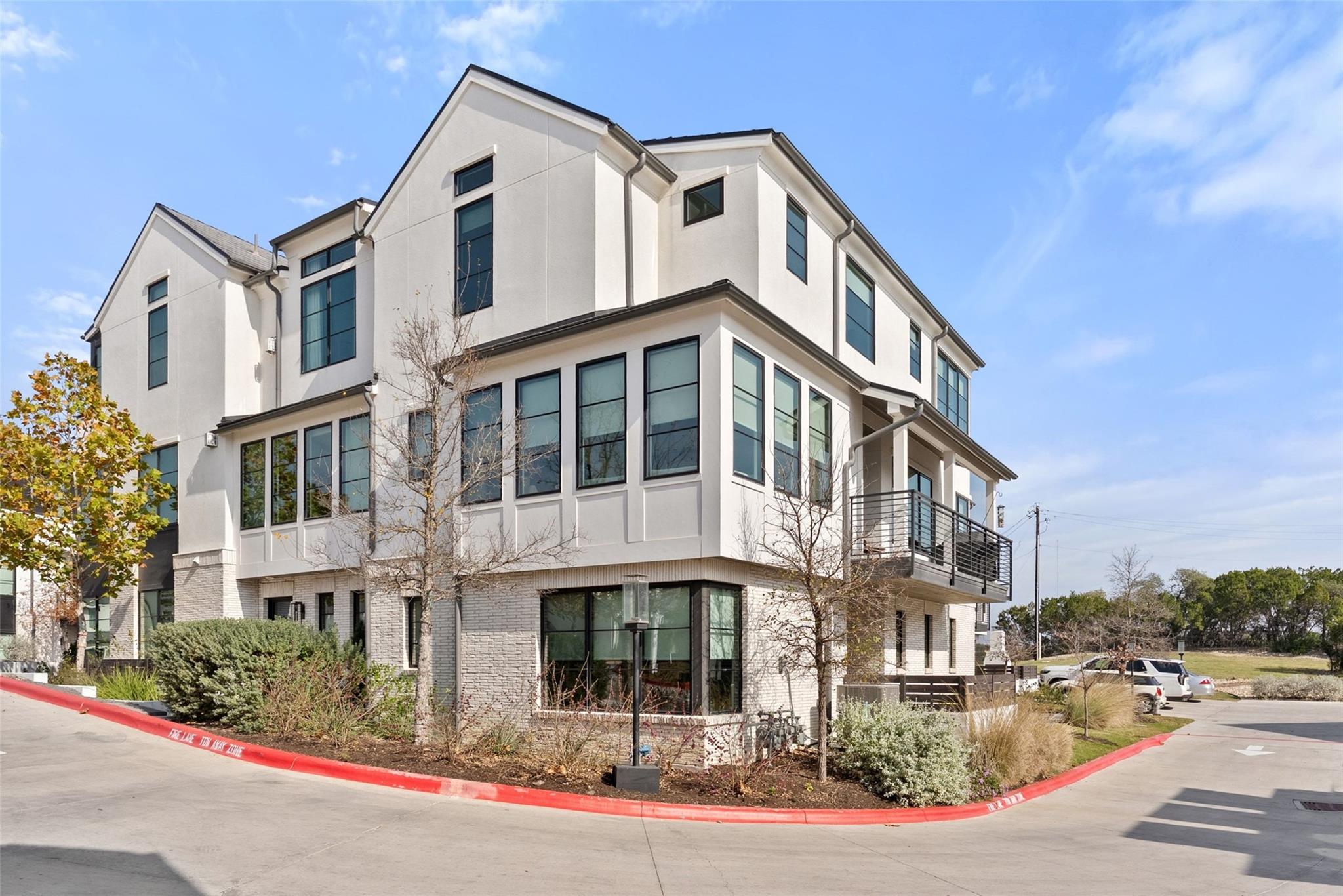 700 Ariana Ct, Austin, TX 78746