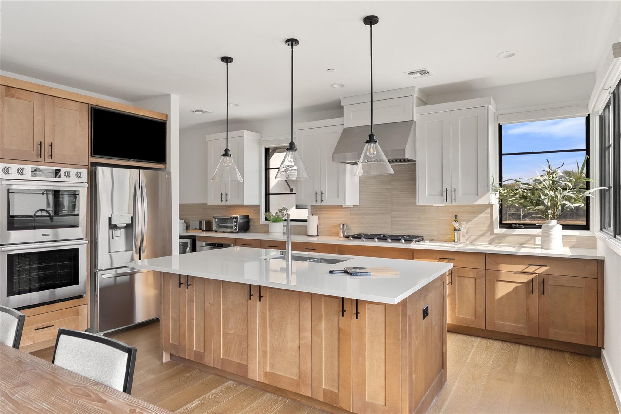 700 Ariana Ct, Austin, TX 78746