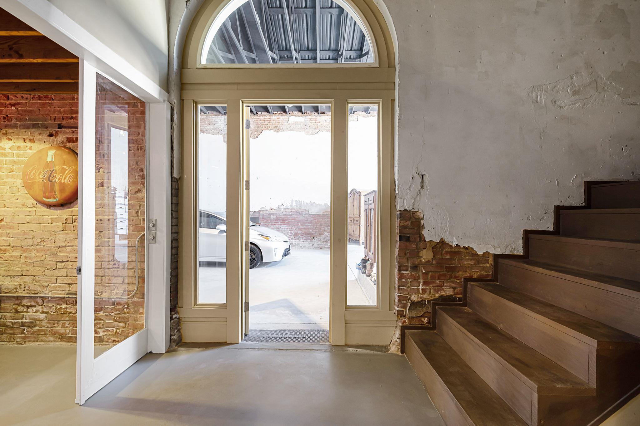 207 E Clark St, Bartlett, TX 76511