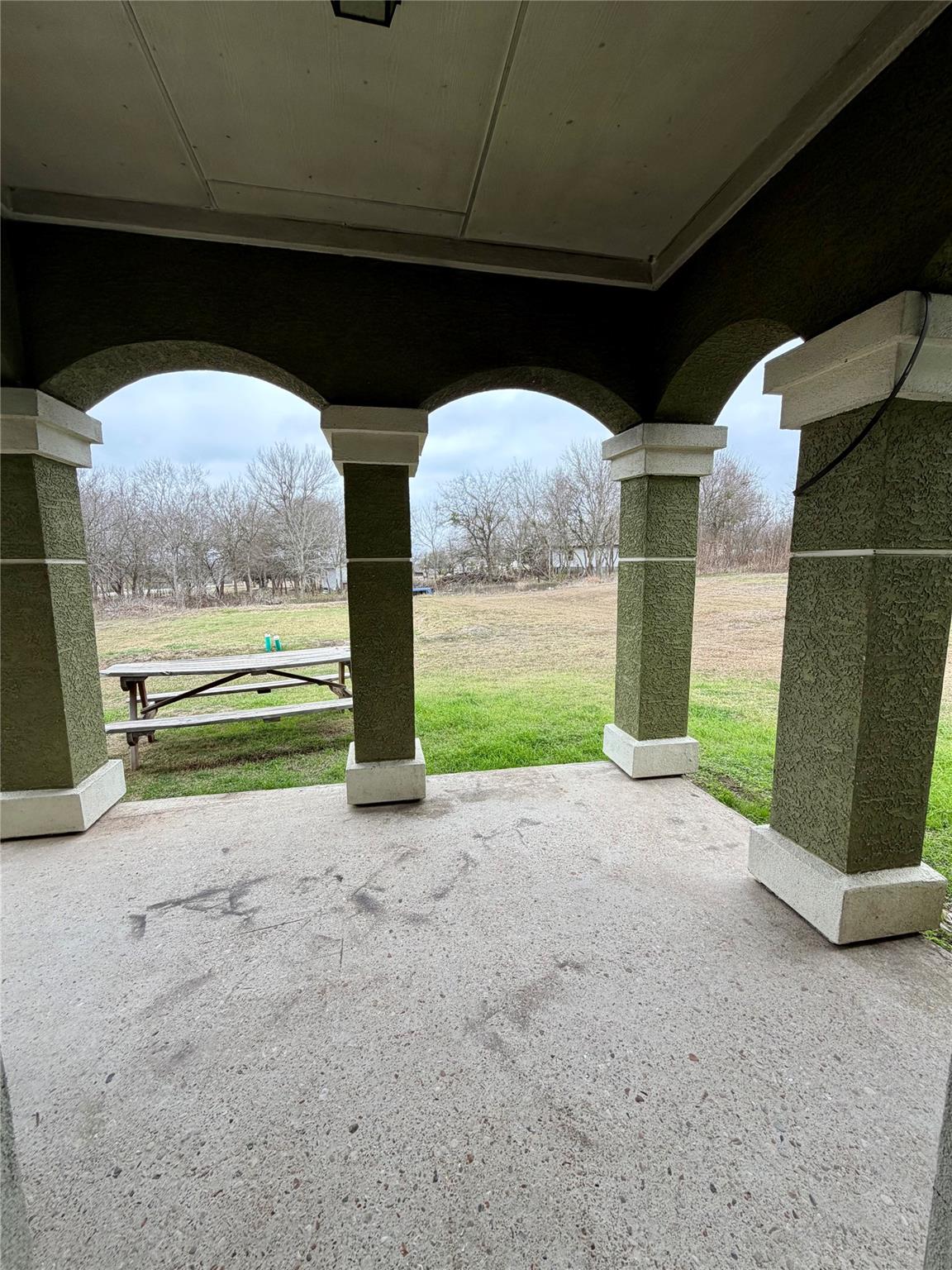 398 Mesa Dr # B, Del Valle, TX 78617