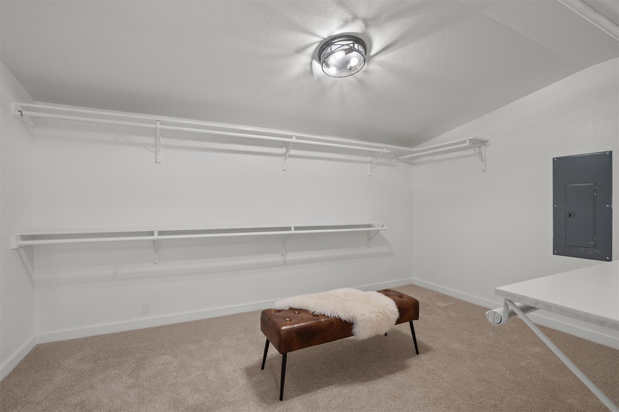 1605 S Austin Ave, Georgetown, TX 78626