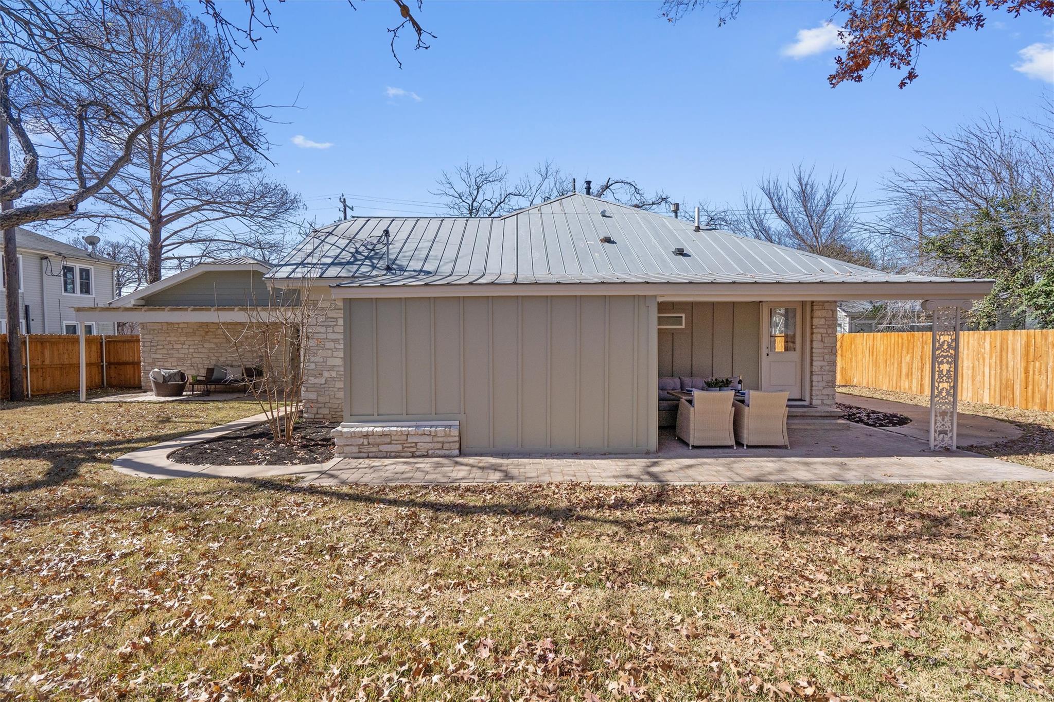 1605 S Austin Ave, Georgetown, TX 78626