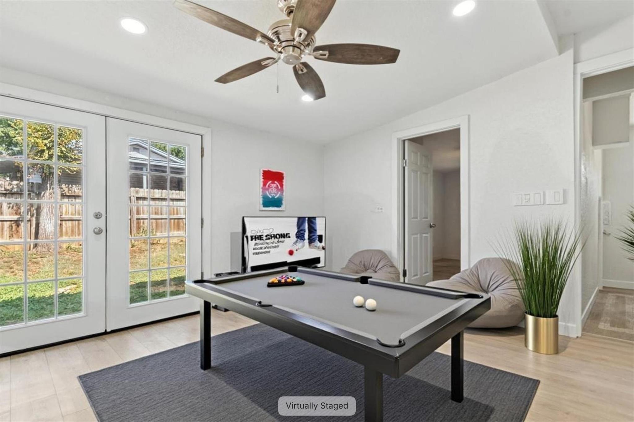 409 N Vandeveer St, Burnet, TX 78611