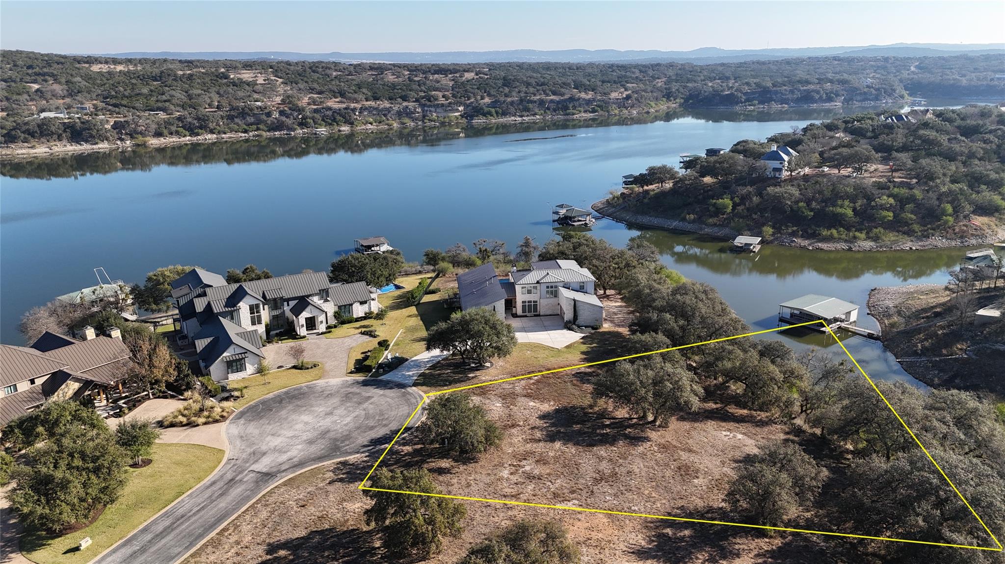 3517 Kahala Sunset Dr, Spicewood, TX 78669