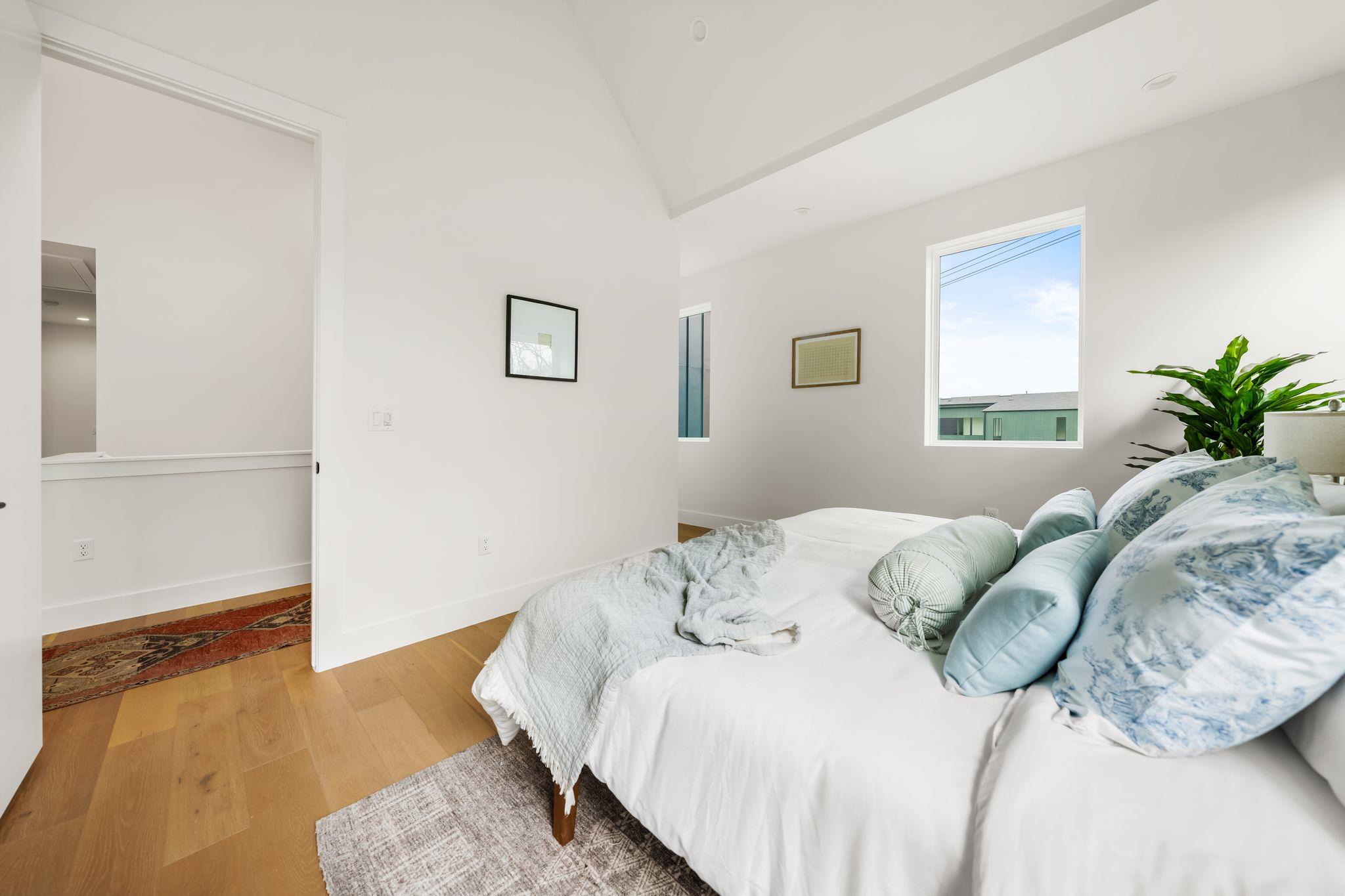 1703 Miami Dr, Austin, TX 78733