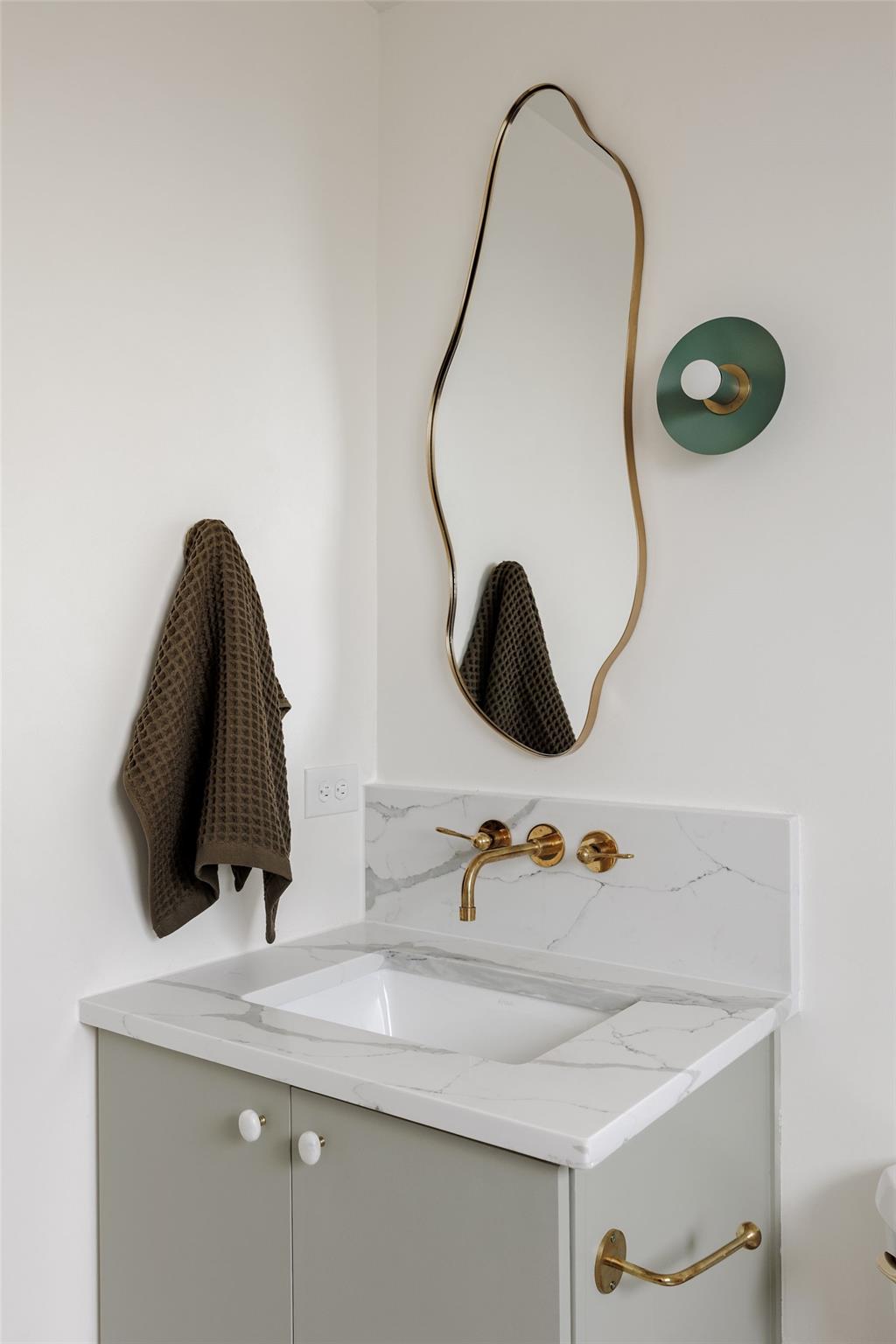 4515 Bull Creek Rd, Austin, TX 78731