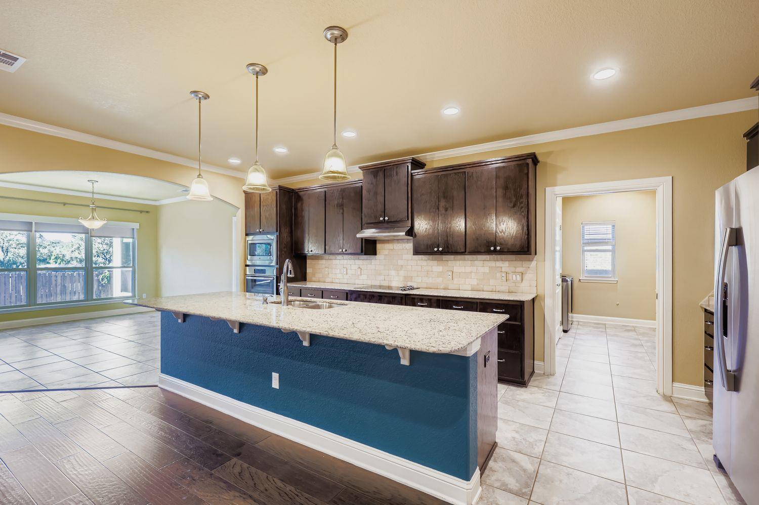 611 Algerita Dr, Georgetown, TX 78628