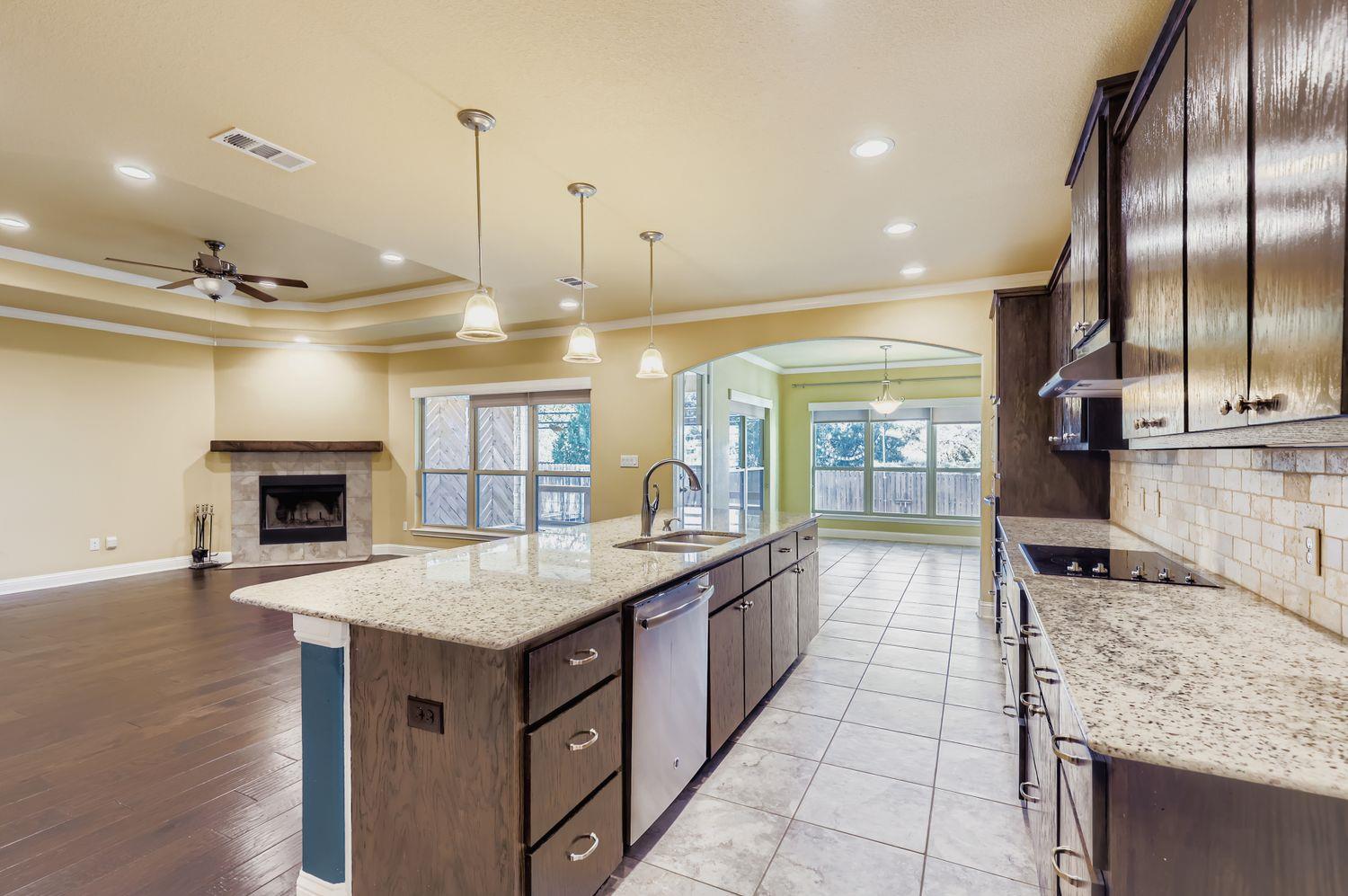 611 Algerita Dr, Georgetown, TX 78628