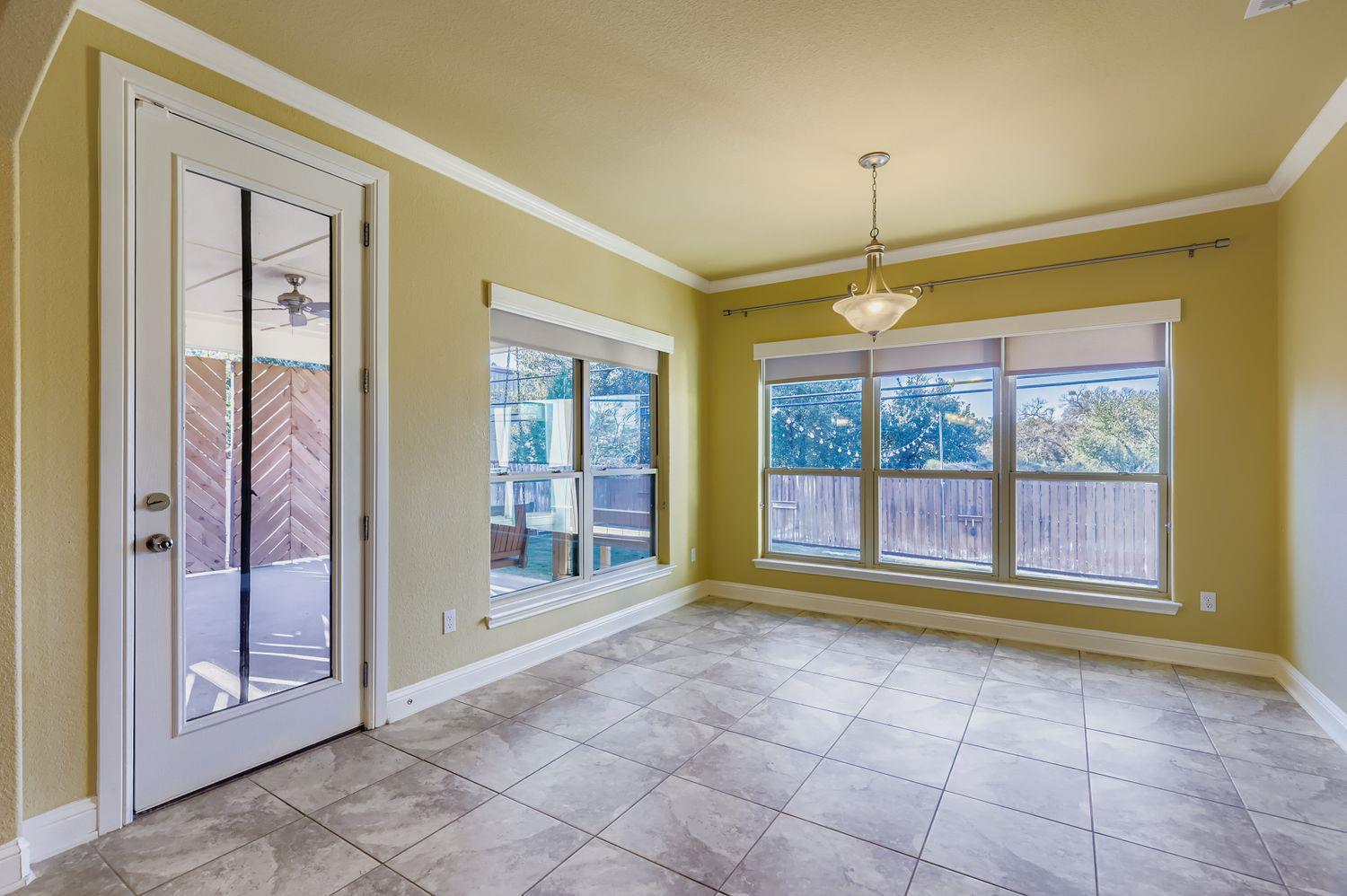 611 Algerita Dr, Georgetown, TX 78628